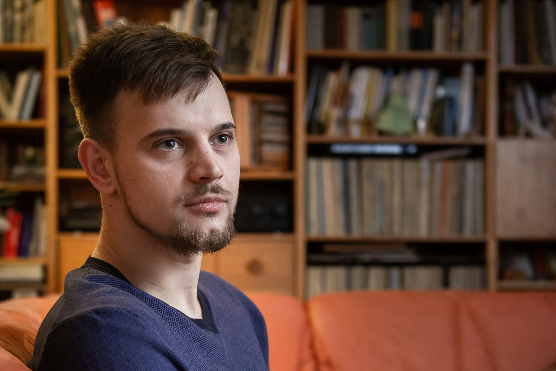 Nikita R. aus Nowosibirsk hat Zuflucht bei der Evangelischen Verheißungskirchengemeinde Neuenhagen-Dahlwitz gefunden. Er will nicht auf Ukrainer schießen.