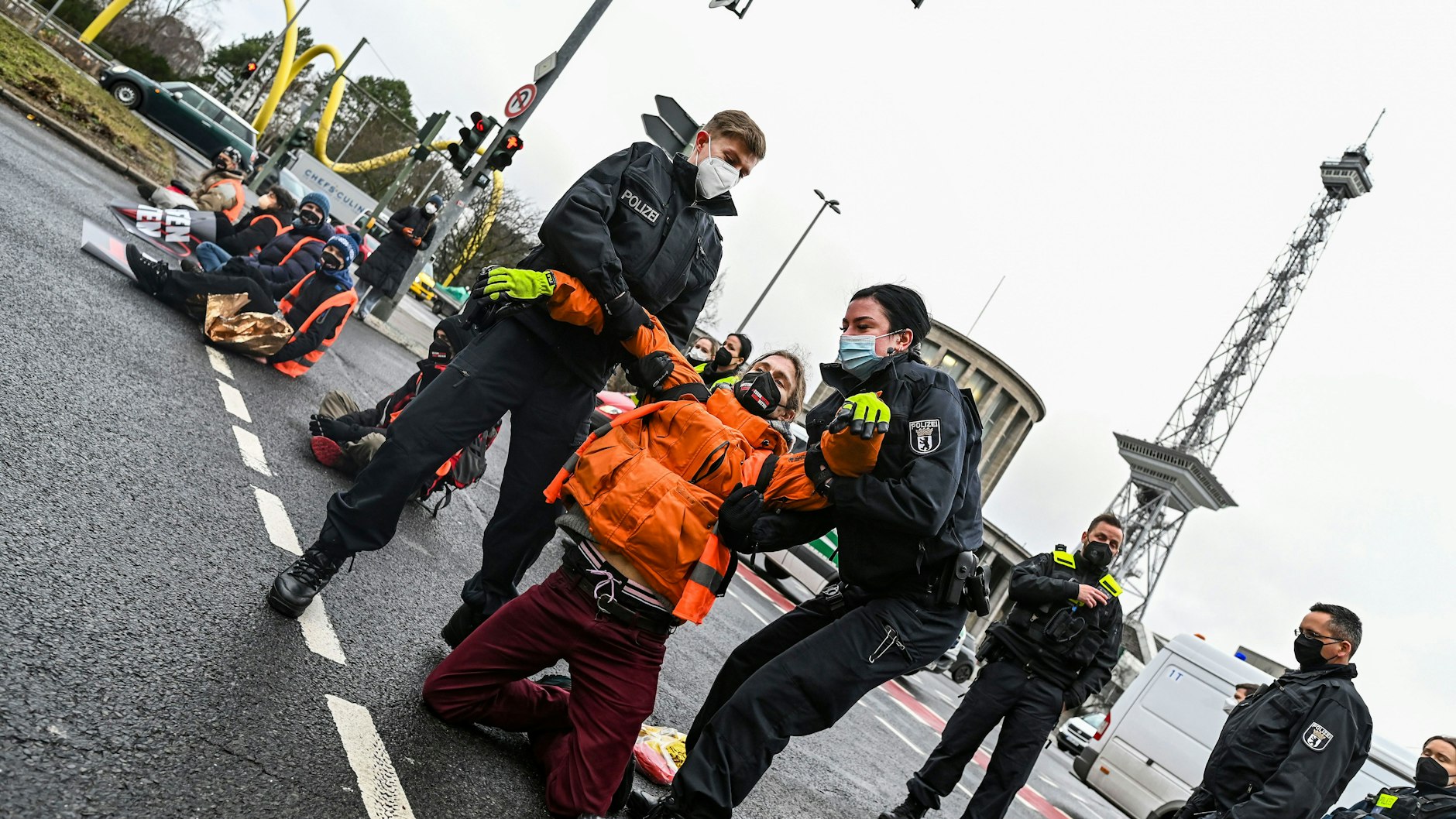 Staatsanwalt: Klima-Kleber nicht schuld am Tod von Radfahrerin
