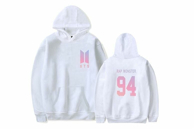 Mit einem solchen Kapuzenshirt war Rebecca Reusch bekleidet.