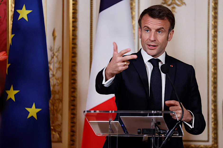 Emmanuel Macron in China