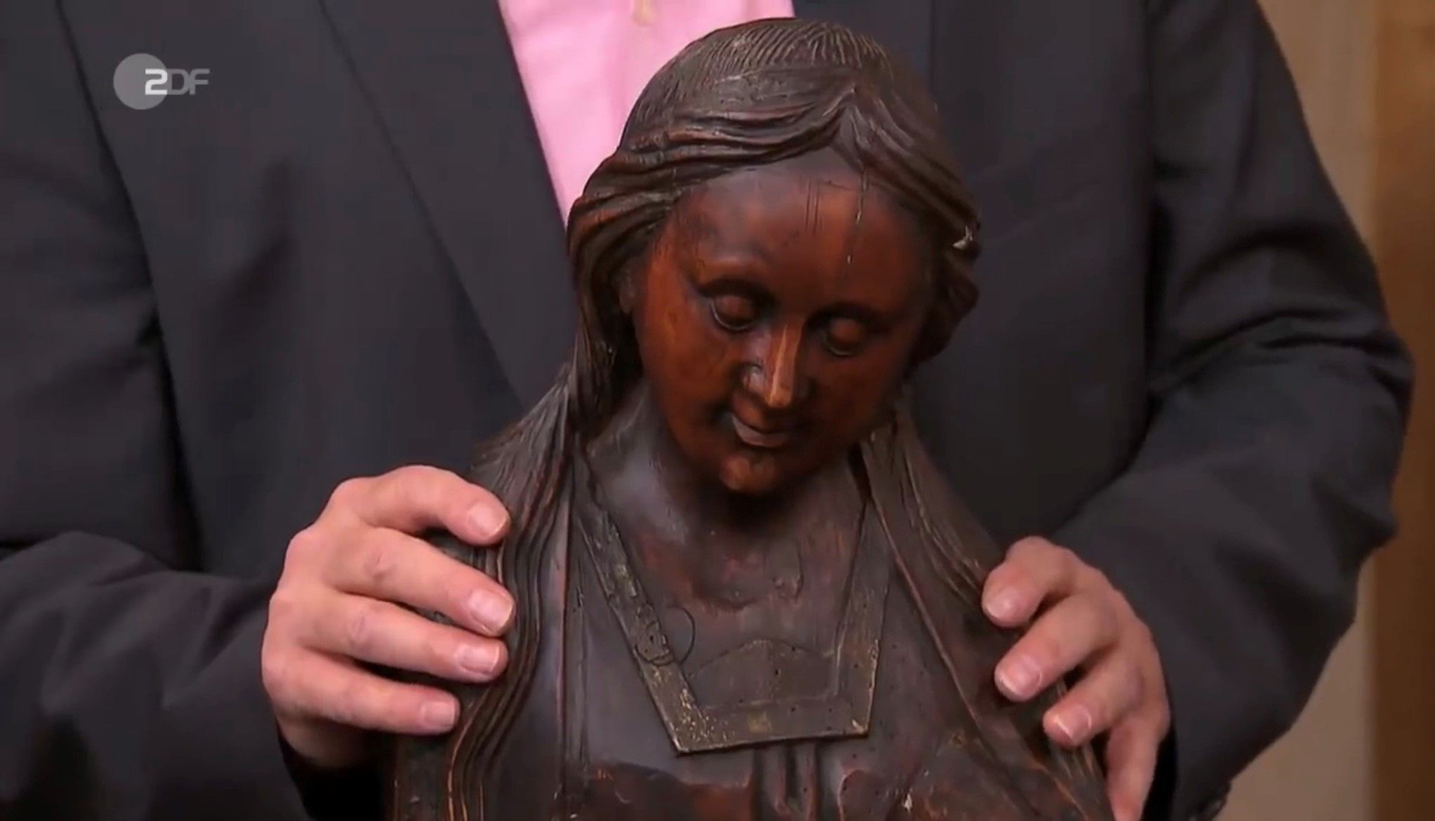 Image - Spektakel bei „Bares für Rares“: 500 Jahre ungeöffnet – was ist drin?