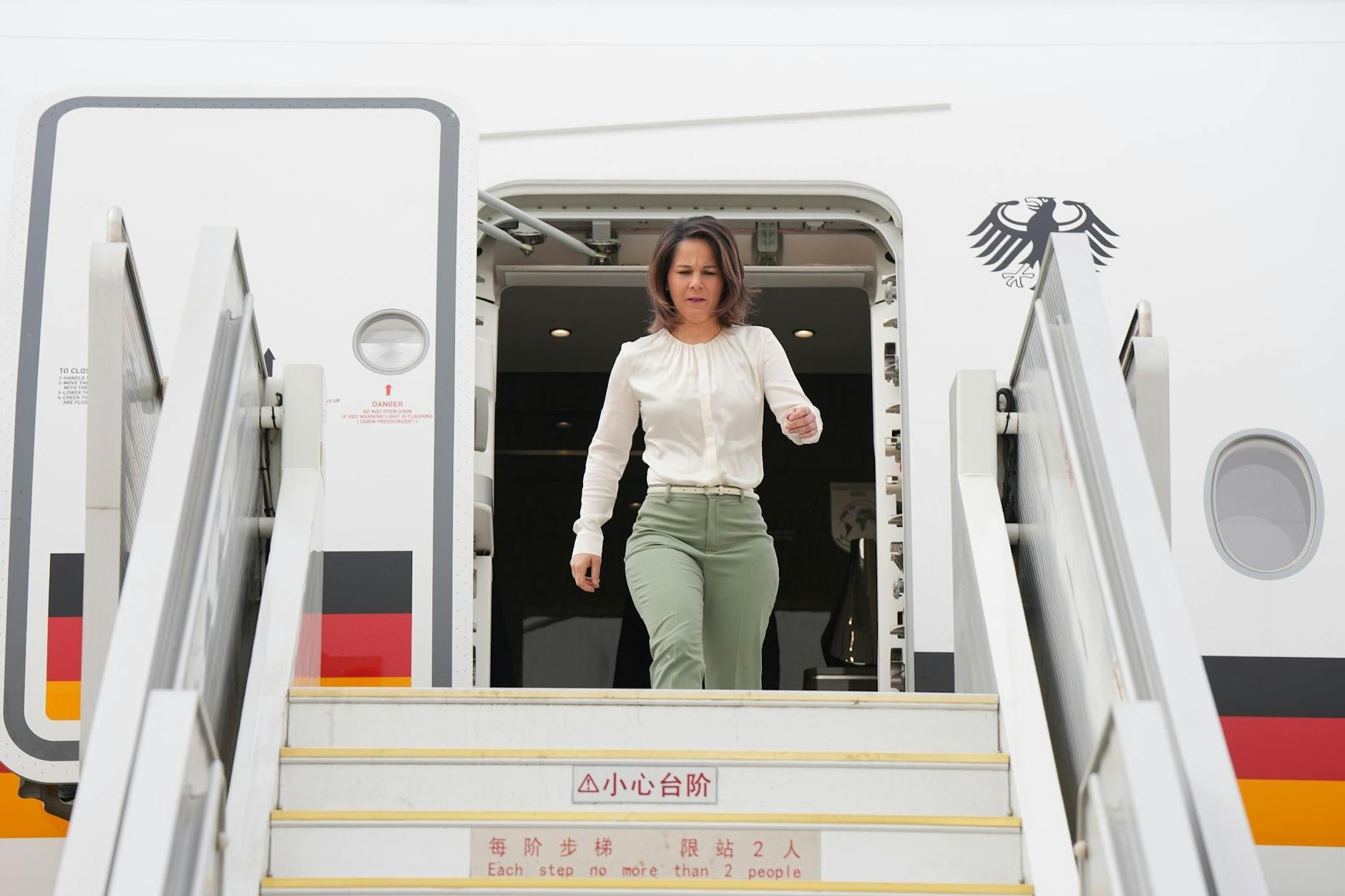 Gelandet in China: Außenministerin Annalena Baerbock.