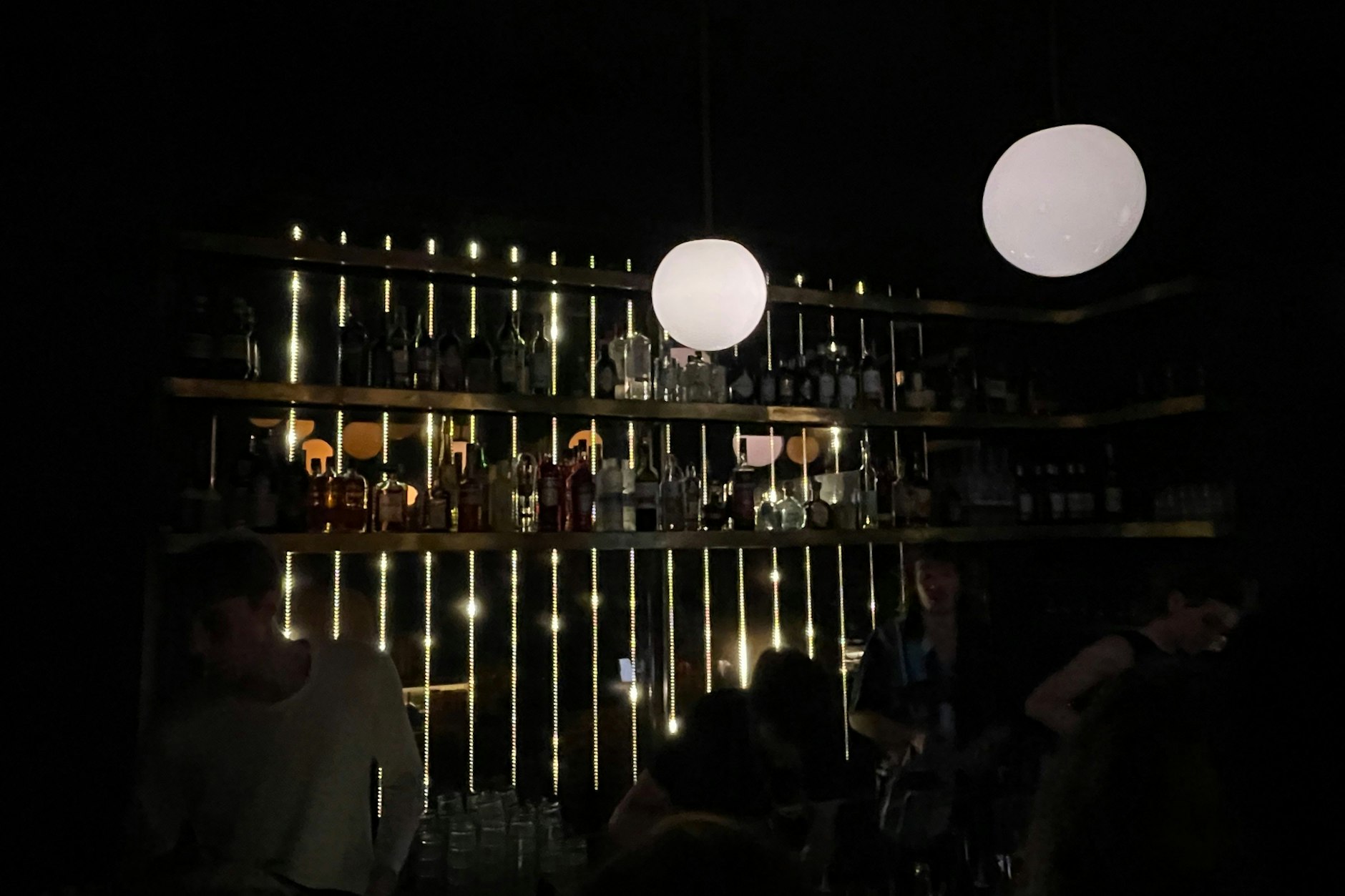 Interieur der Troya Bar