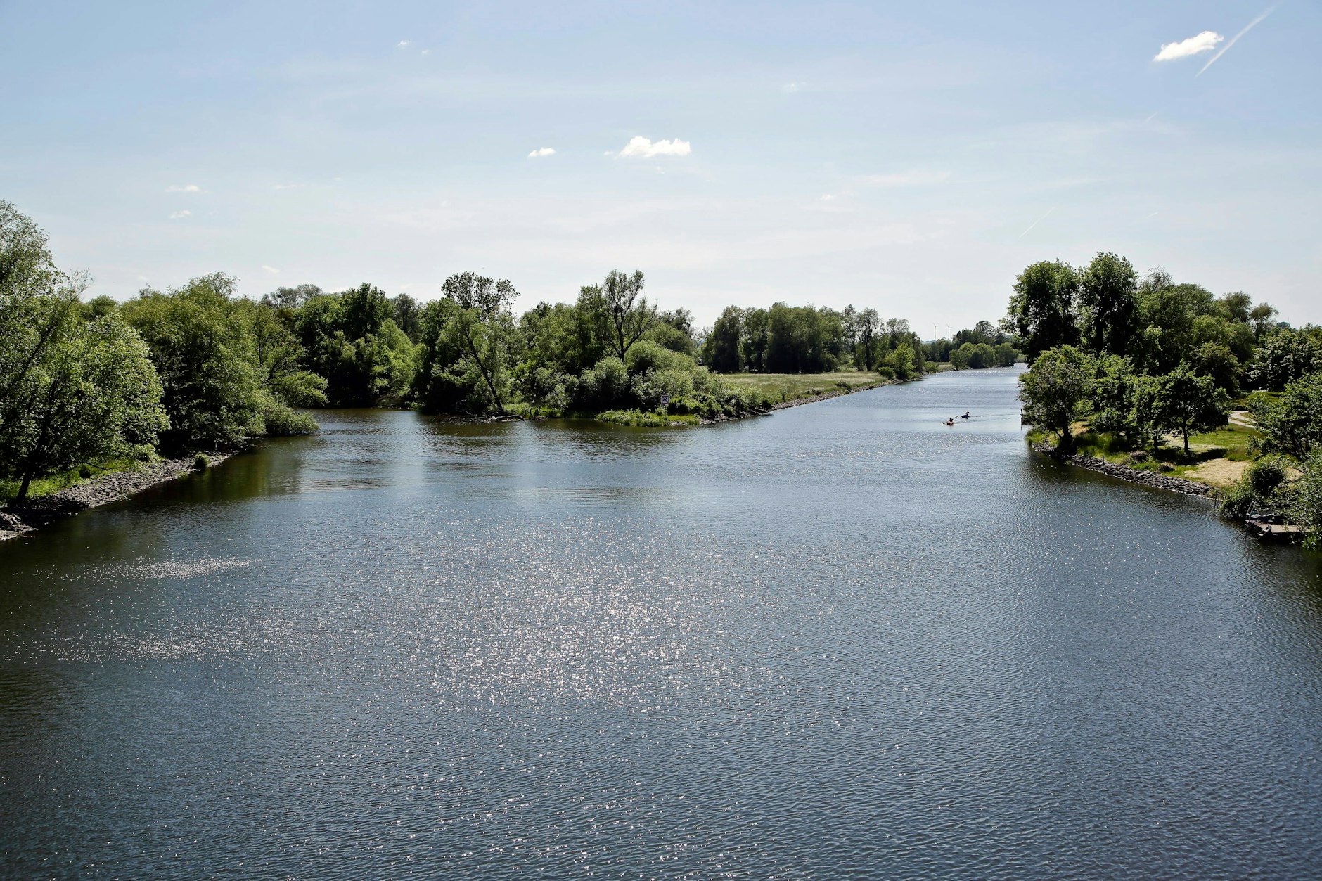 Die Landschaft des Nationalparks Unteres Odertal bei dem kleinen Ort Stuetzkow in Brandenburg
