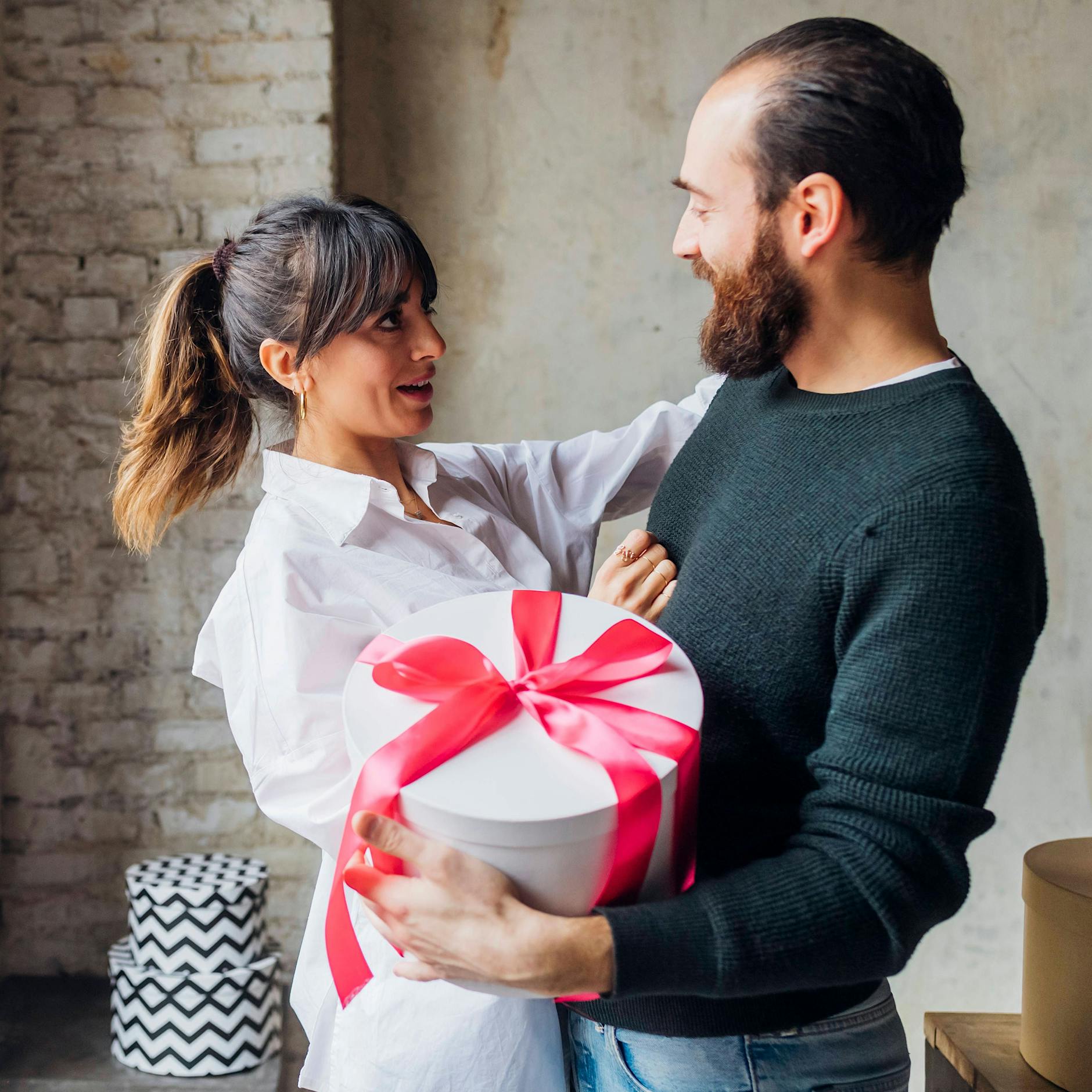 Laut Horoskop: 3 Sternzeichen, die ihren Partner manipulieren