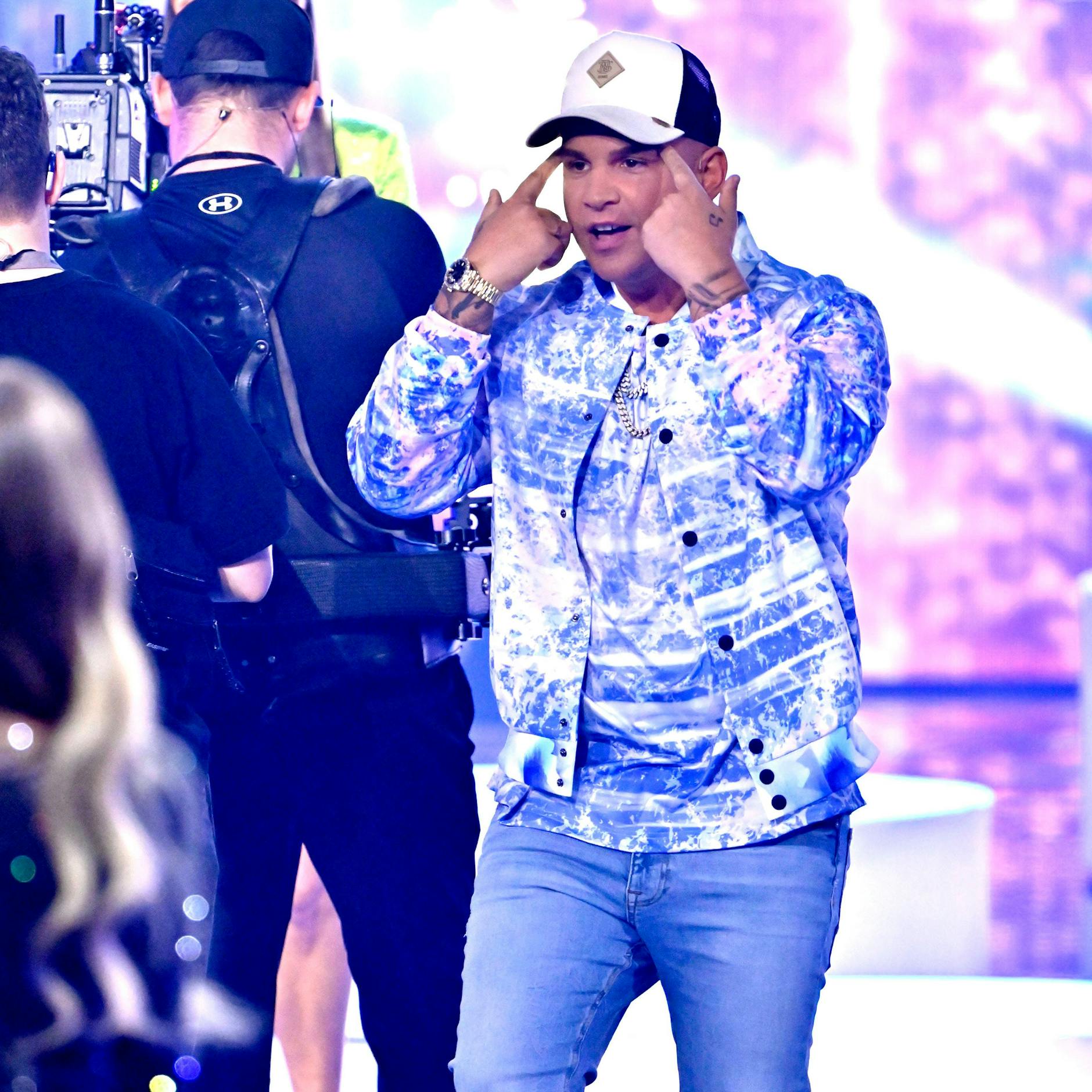 Eigentlich sieht man Pietro Lombardi so gut wie nie ohne Cappy.