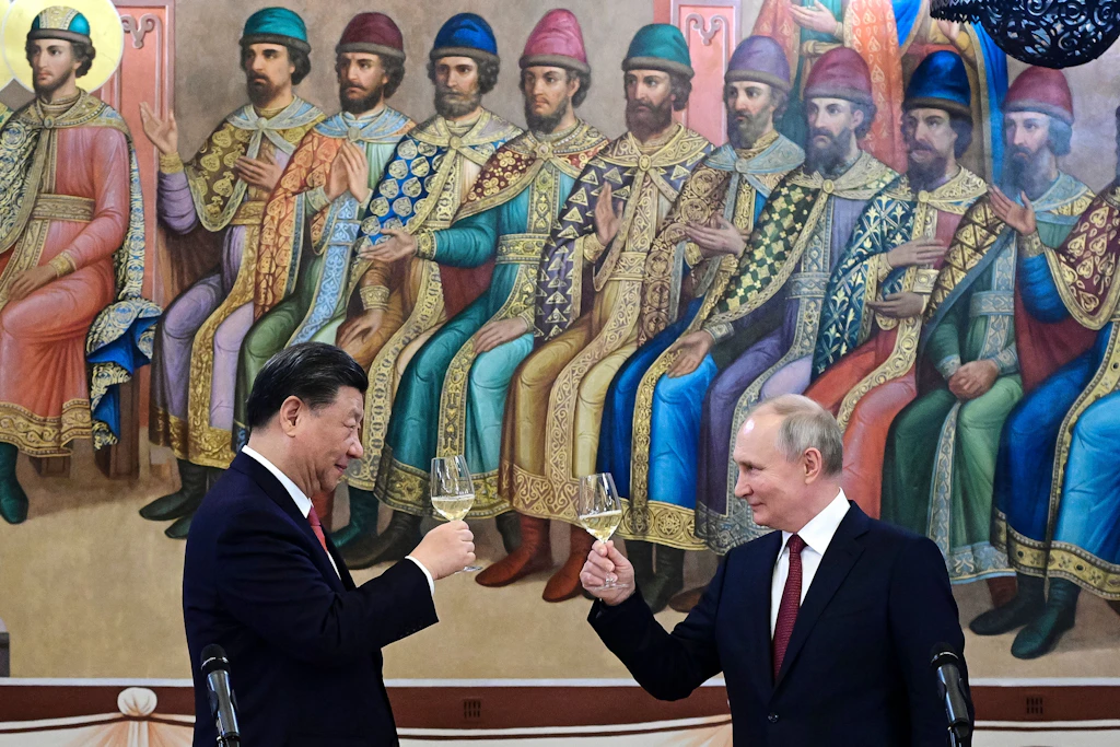 Russischer Rubel stark abgestürzt: Retten jetzt die Chinesen?