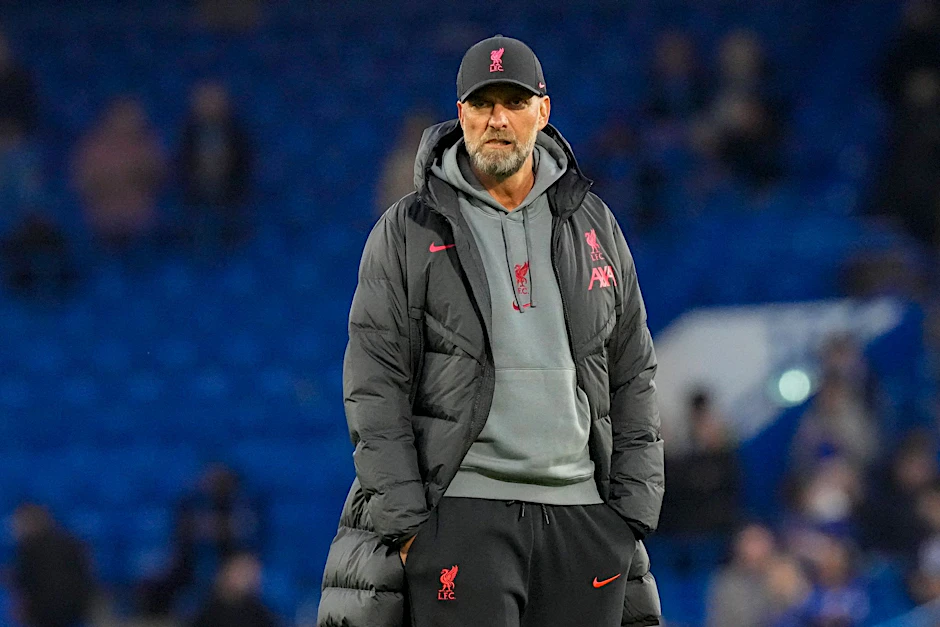 ARCHIV - Trainer Jürgen Klopp hält sehr teure Transfers des FC Liverpool für unrealistisch.  