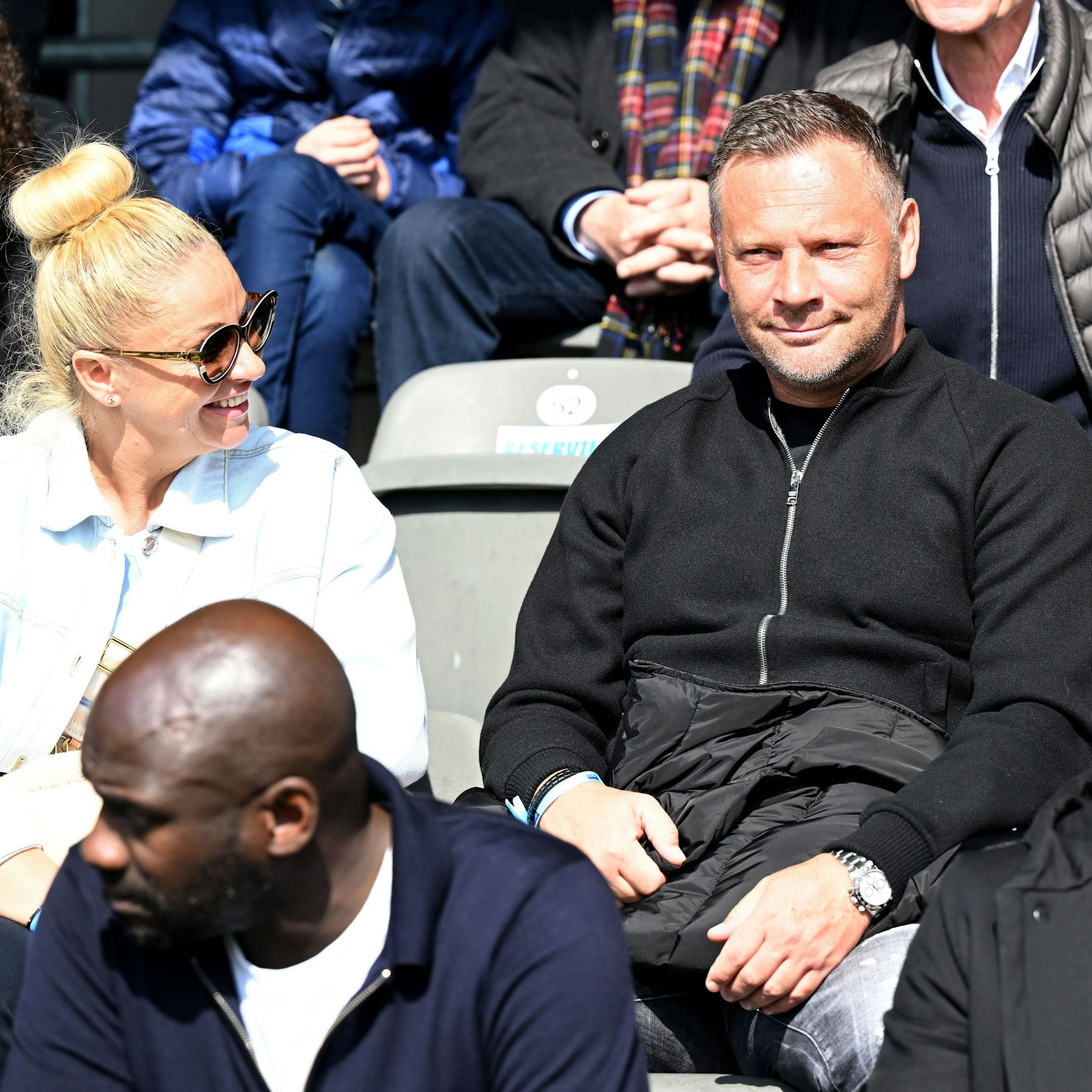 Pal Dardai und seine Frau Monika auf der Tribüne: Sie gab ihm grünes Licht für den Job bei Hertha.