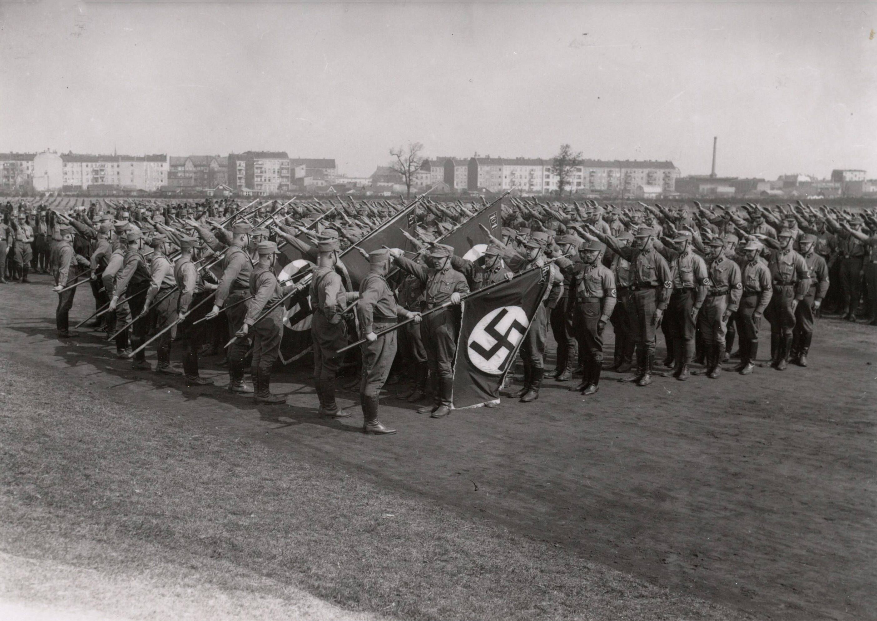 Spurensuche im Archiv: War mein Großvater ein Nazi?