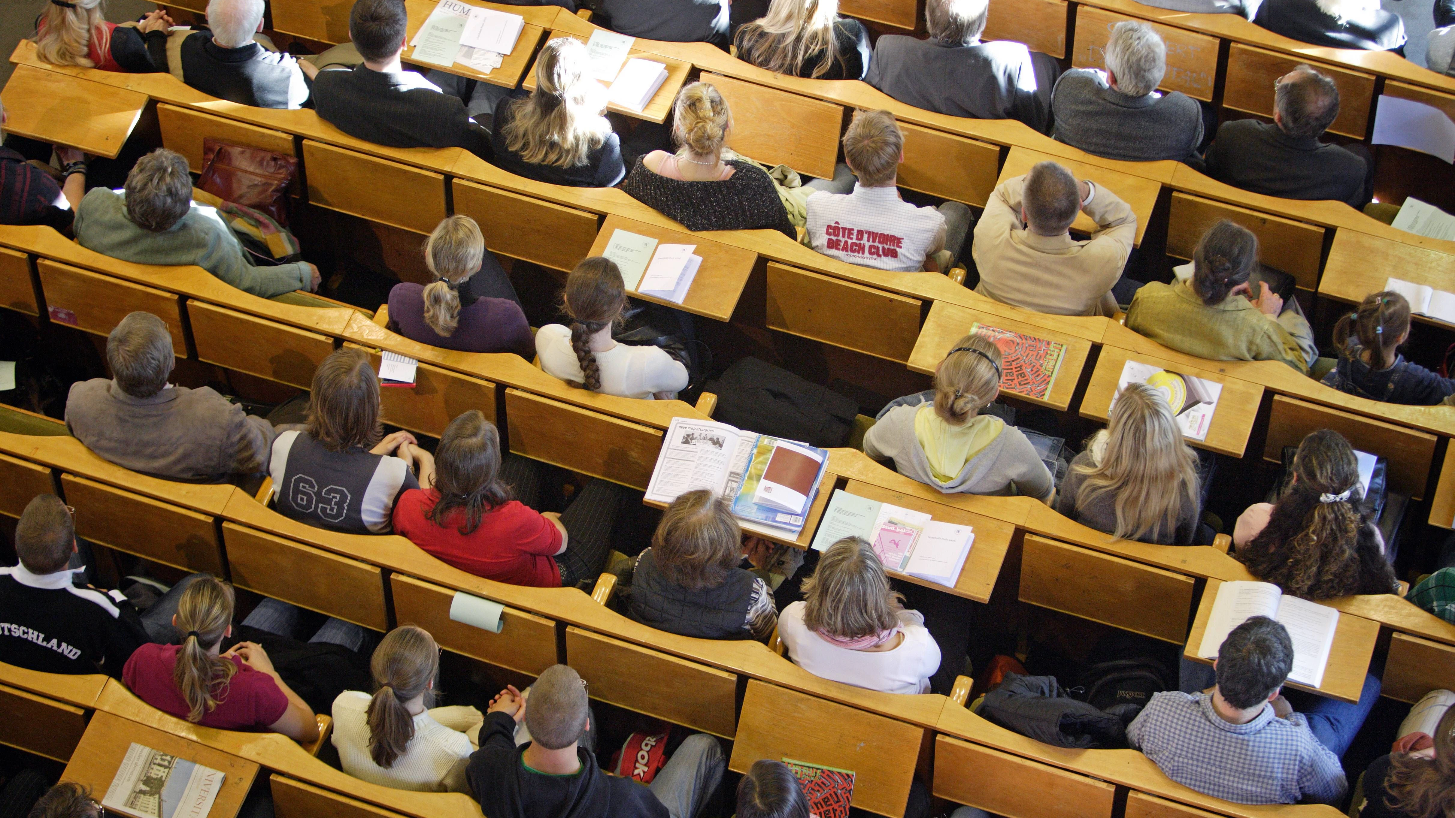 Studenten während einer Vorlesung an der Humboldt-Universität.