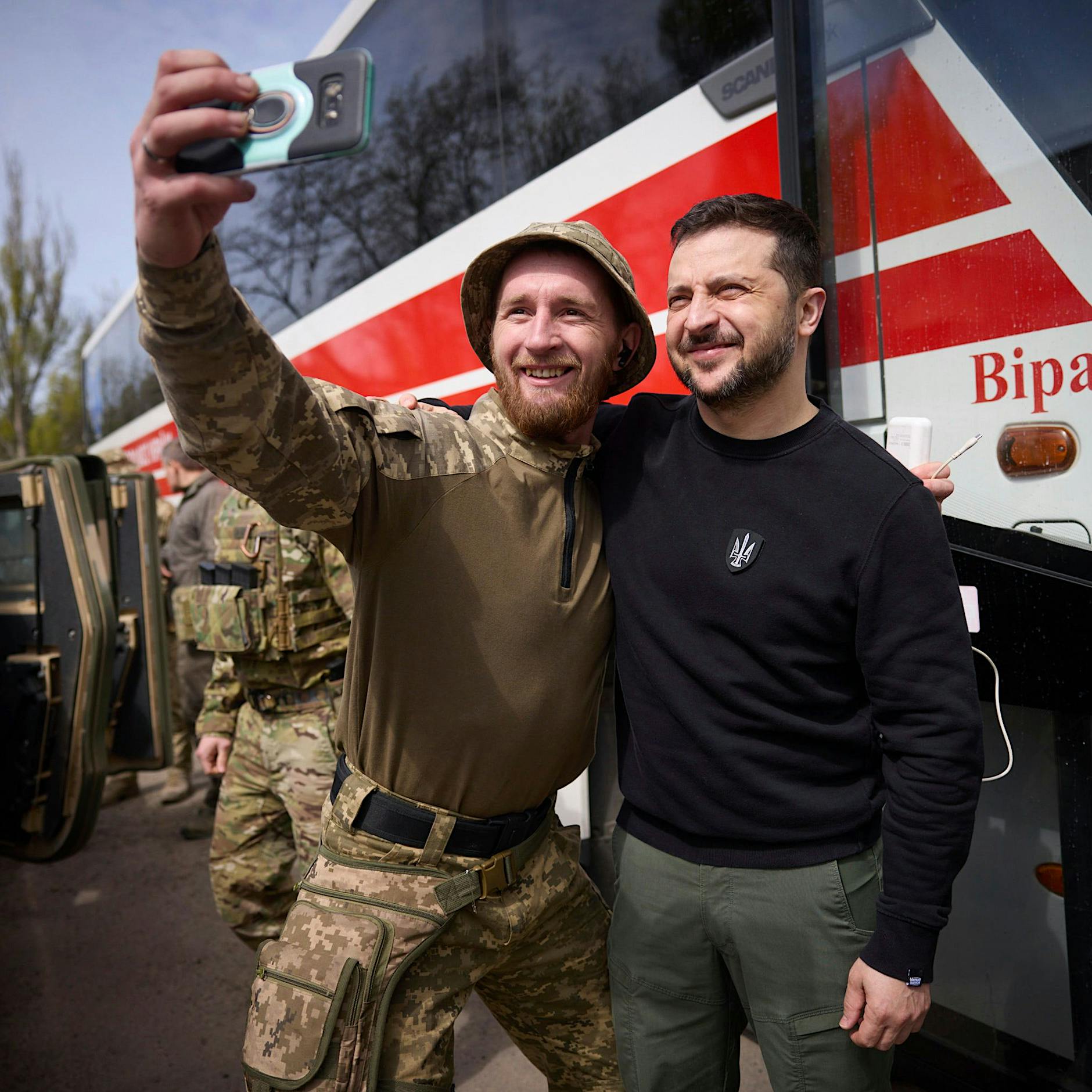 Ukraine: „Skandale übergeht Selenskyj mit Populismus“