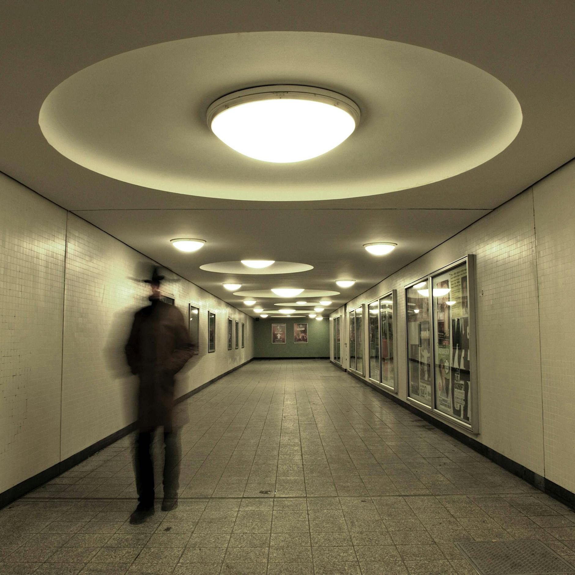 Mehr Kriminalität im Osten Berlins: So gefährlich sind die U- und S-Bahnhöfe