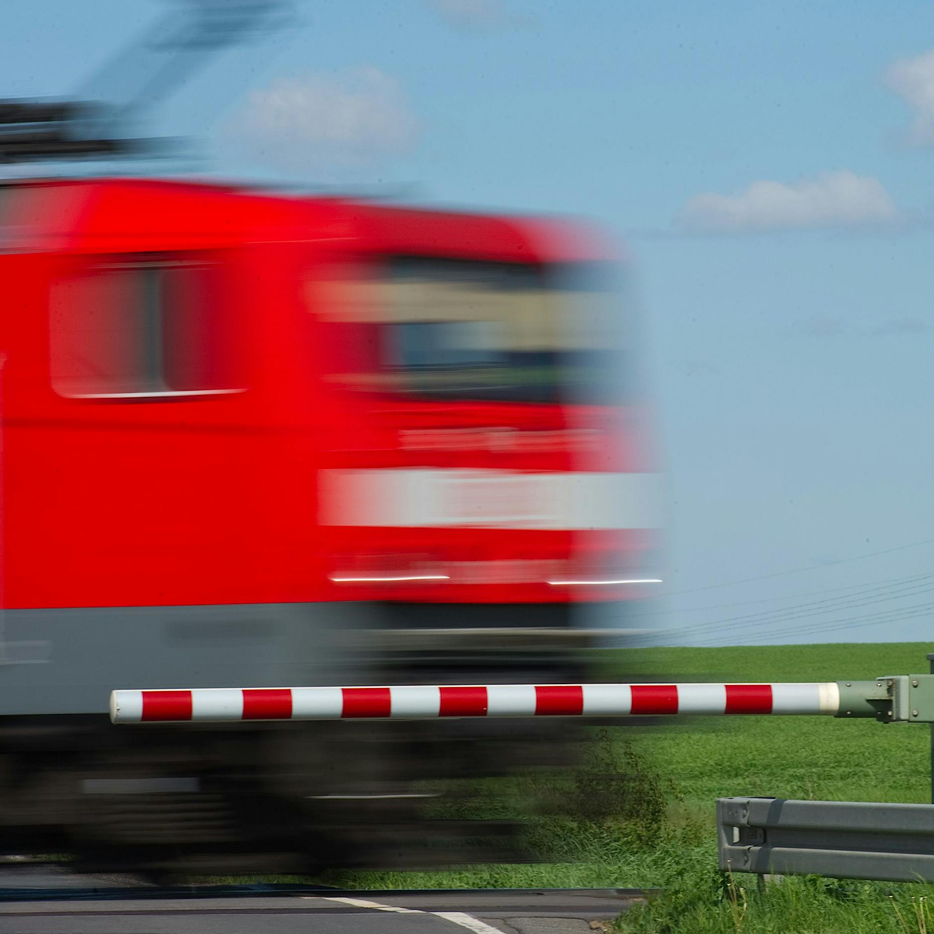 In nur 80 Minuten mit der Bahn von Berlin nach Dresden – aber wann?