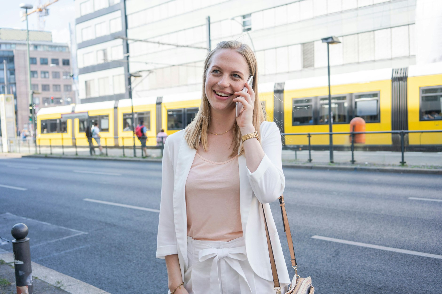 Ukrainer dürfen bald in der EU ohne weitere Gebühren telefonieren und surfen (Symbolbild).