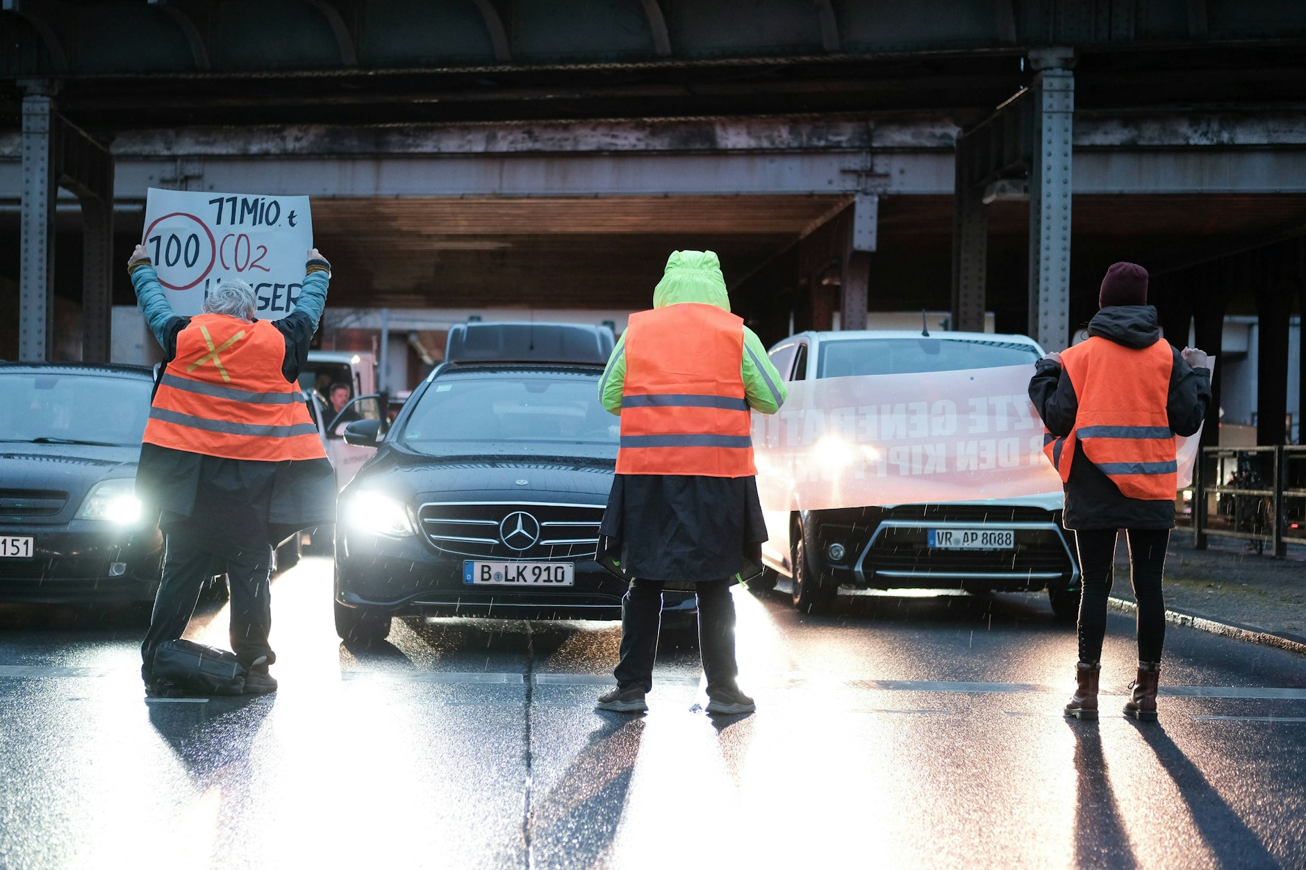 Klimakleber: Letzte Generation Blockade in Berlin: