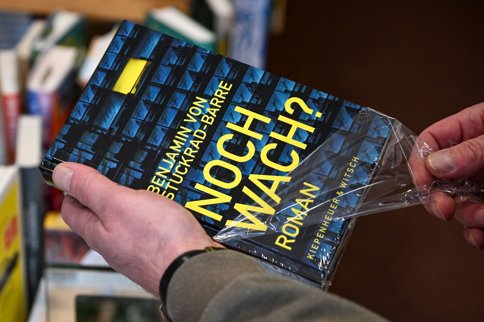 Noch warm: Das Buch „Noch wach?“ von Benjamin von Stuckrad-Barre ist am 19. April erschienen.