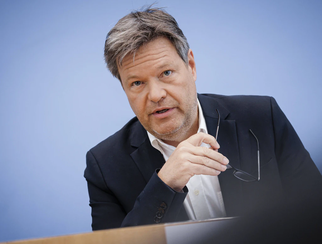Braucht Robert Habeck keine Wärmepumpe? Damit heizt der Wirtschaftsminister zu Hause
