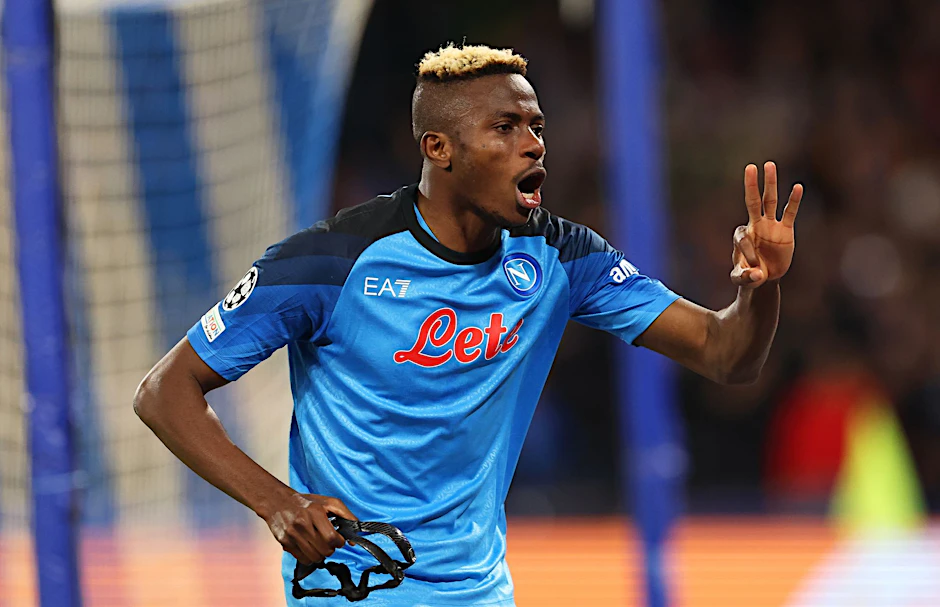 ARCHIV - Neapels Victor Osimhen jubelt nach seinem Treffer zum 1:0 gegen Eintracht Frankfurt.  