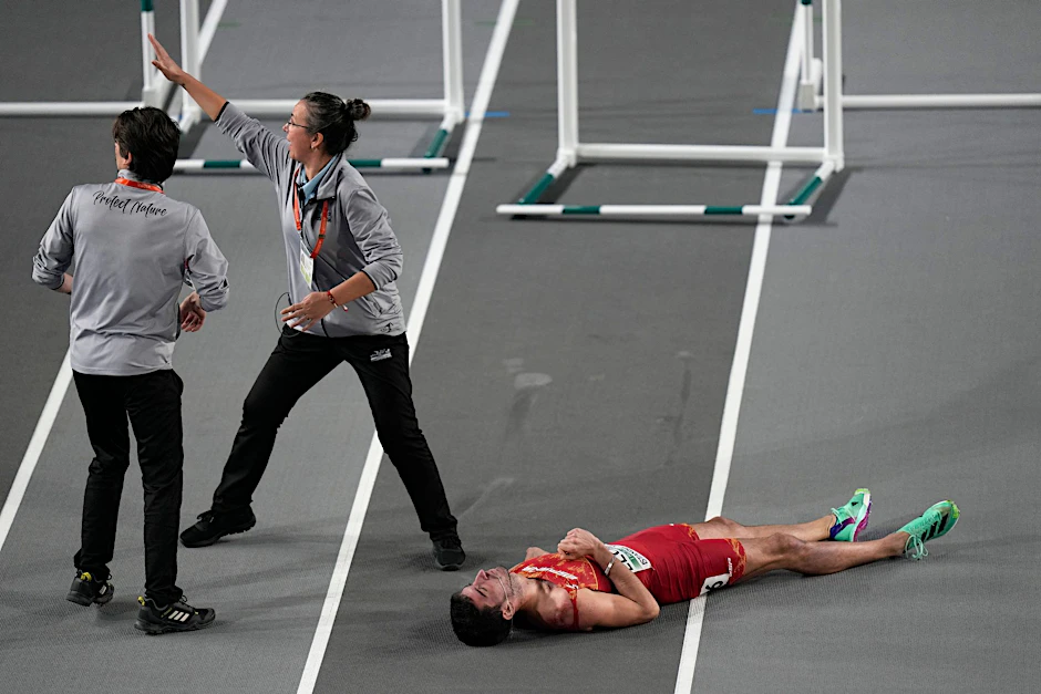 dpatopbilder - Hürdensprinter Enrique Llopis ist bei der Hallen-EM schwer gestürzt.  