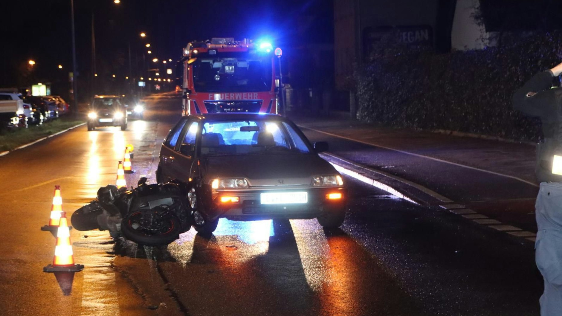 Bei einem Unfall in Kaulsdorf wurde ein Motorradfahrer verletzt.