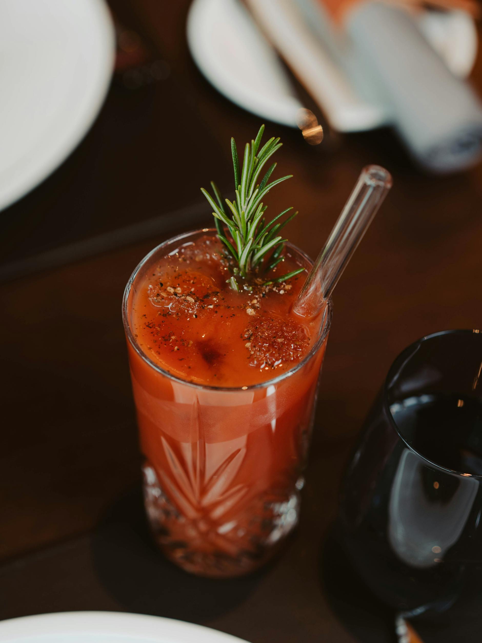 Halbe Mahlzeit: Den Cocktail-Klassiker Bloody Mary gibt's im Steakhaus.