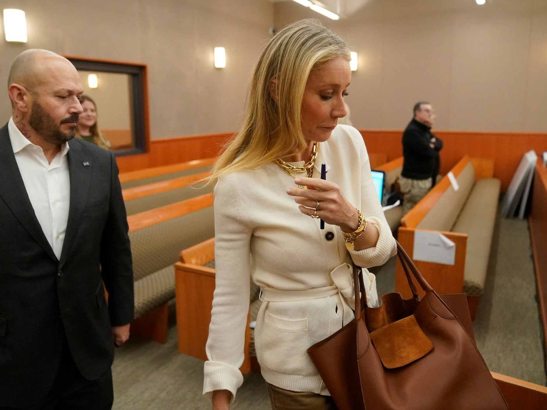 Teuer und totschick: Paltrows Looks zu den Gerichtsterminen im März sind dem „Quiet Luxury“ zuzurechnen.