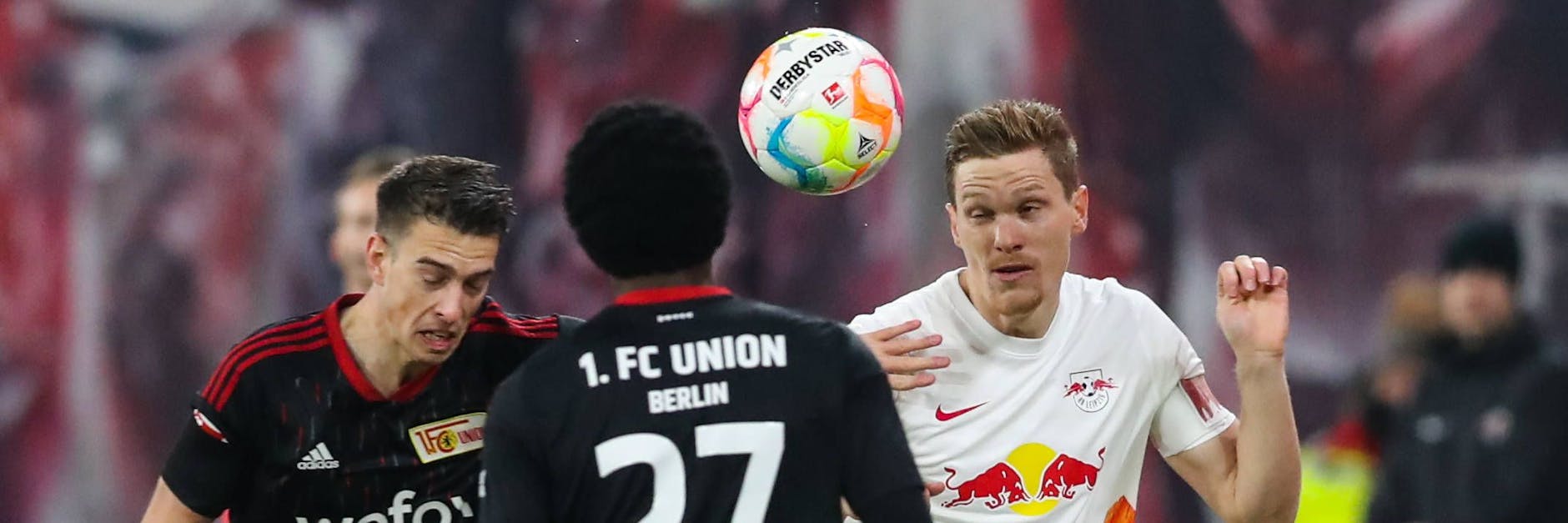 Der 1. FC Union und RB Leipzig liefern sich am Sonntag ein Fernduell um einen der Champions-League-Plätze. Freiburg möchte lachender Dritter dabei sein.