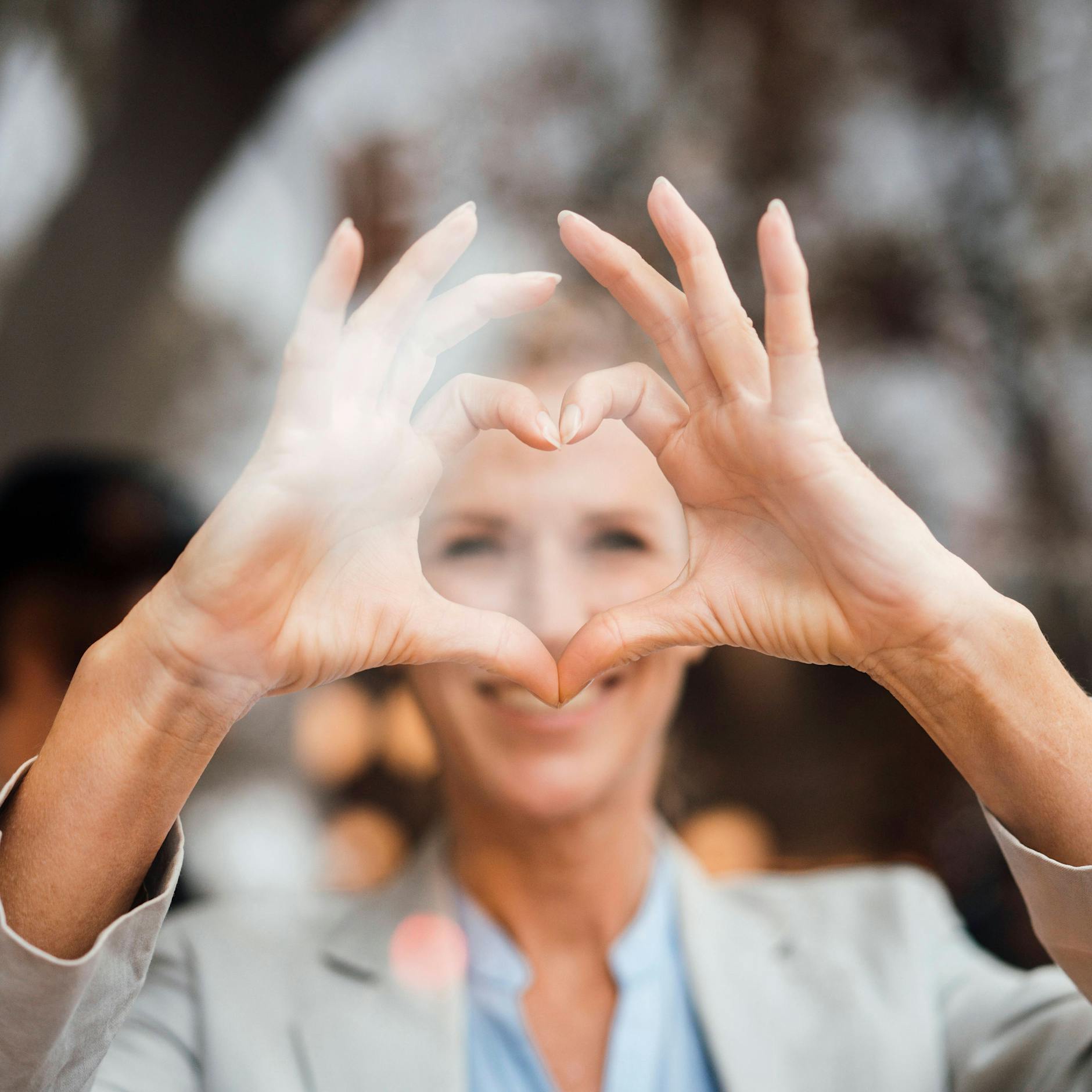 Laut Horoskop: Drei Sternzeichen werde im Februar von Gefühlen überrumpelt