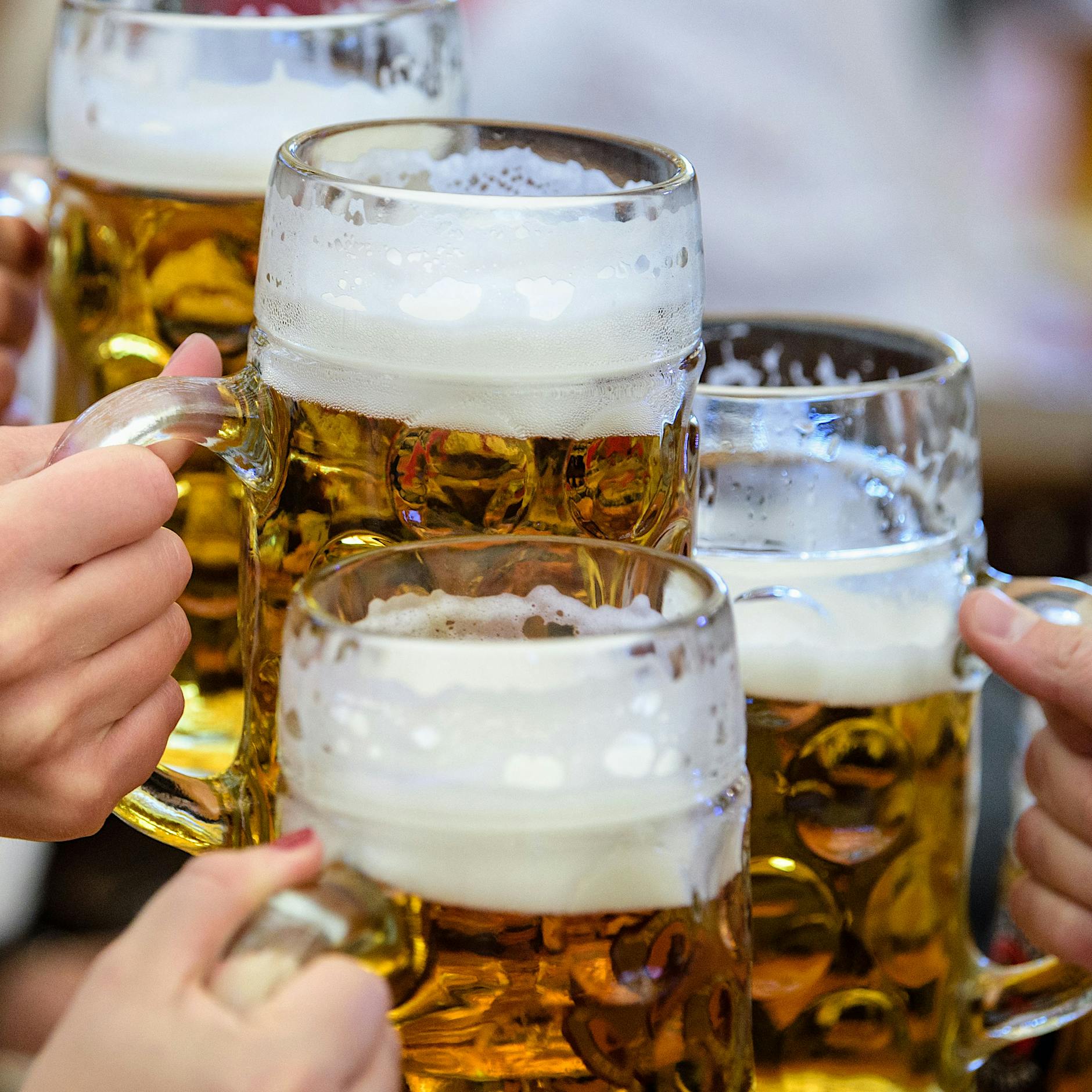 Hohe Preise erwartet: Wird 2023 der teuerste Biergarten-Sommer aller Zeiten?