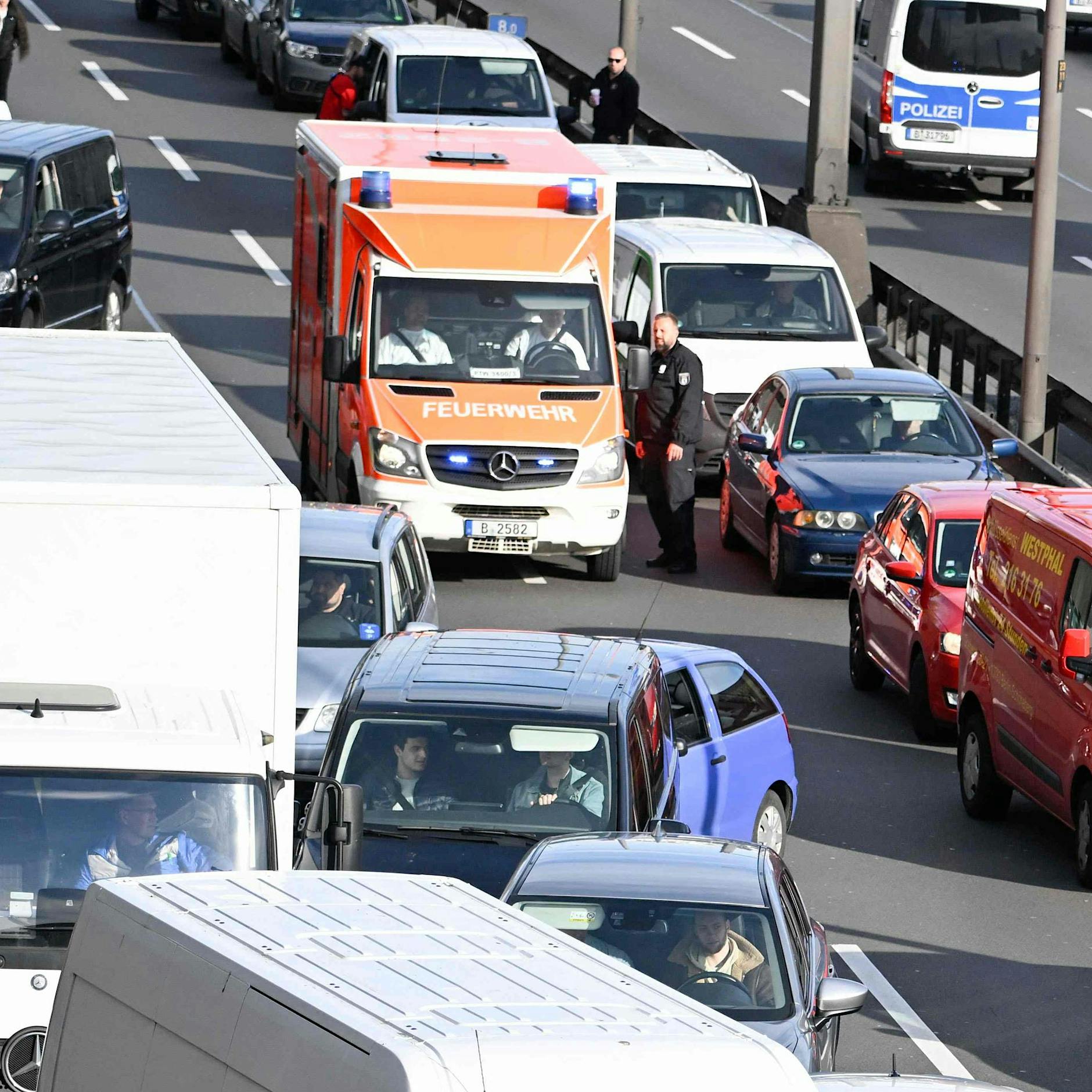 Keine Reue: Warum Letzte Generation dreiste Feuerwehr-Lüge auftischt