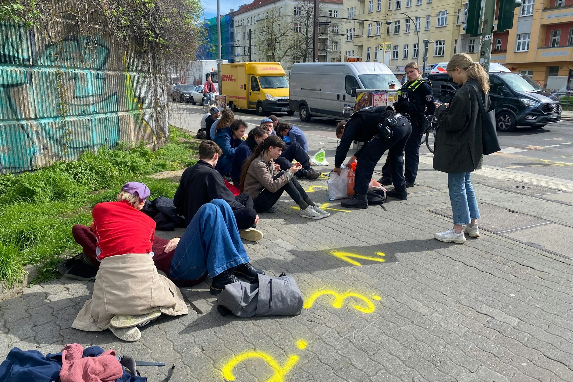 Aktivisten an der Danziger Straße