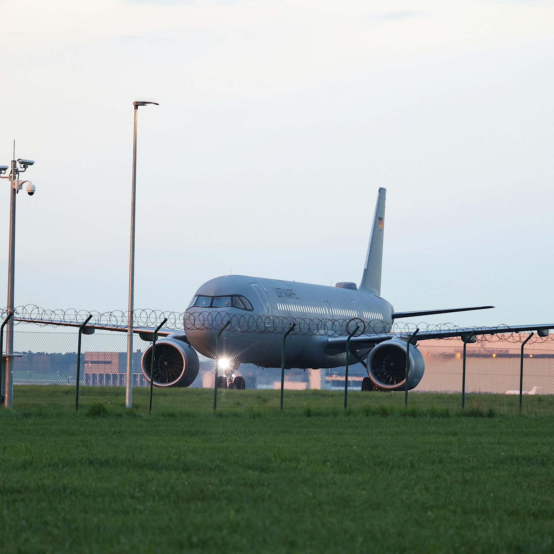Erste Evakuierte aus dem Sudan in Berlin gelandet