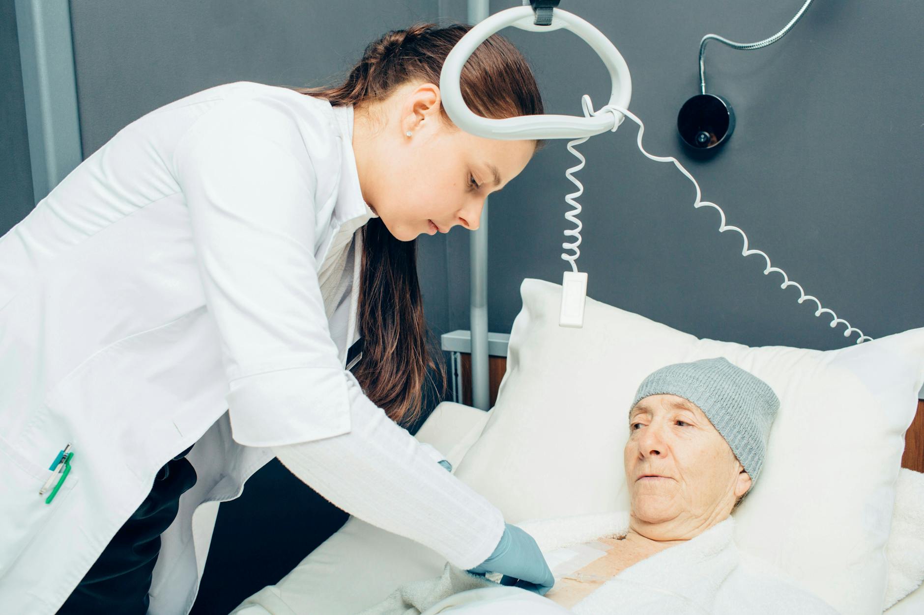 Ein Krebspatient bei der Chemotherapie