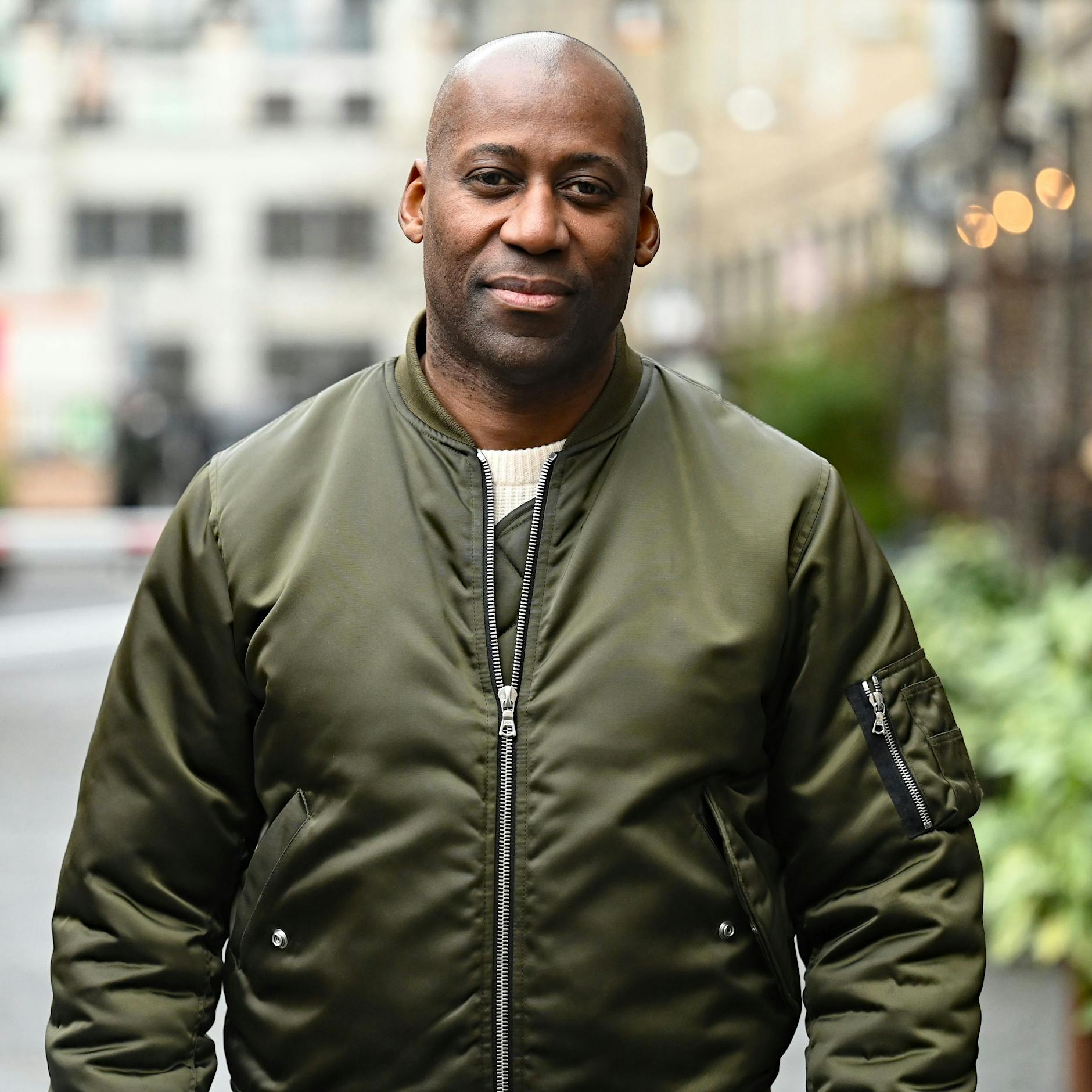 Ordensschüler, Türsteher, Hardrocker: So tickt Berlins neuer Kultursenator