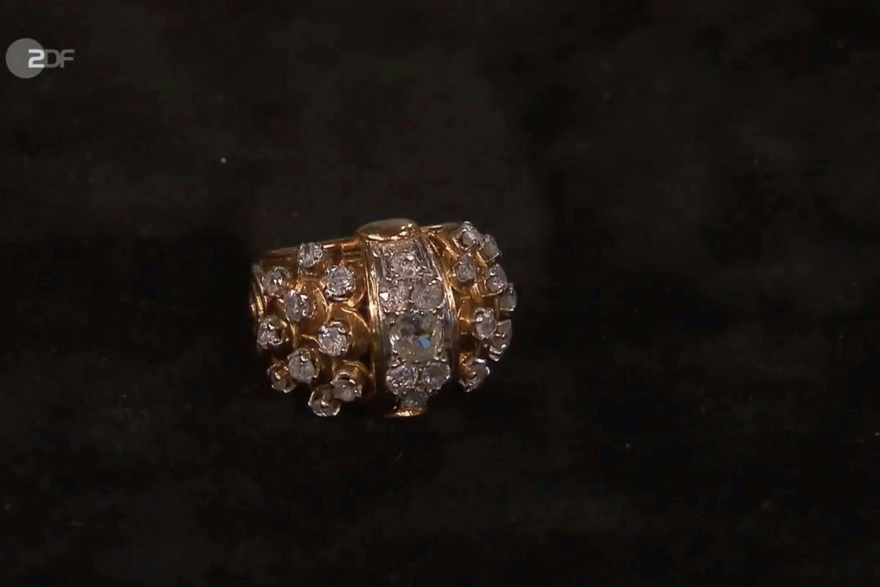 Dieser Ring soll bei „Bares für Rares“ verkauft werden.