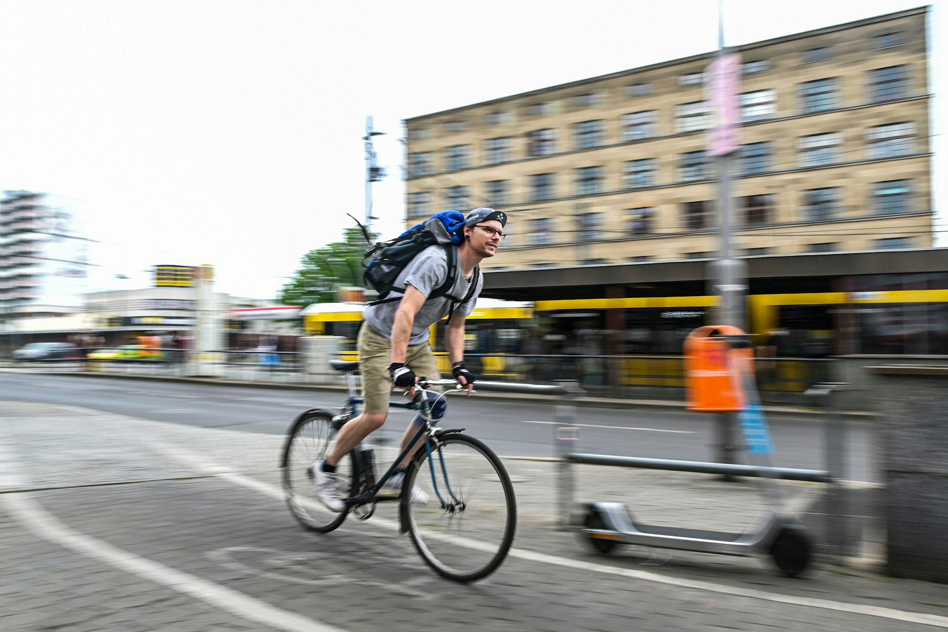 Radfahren lohnt sich in Berlin. Ab sofort kann man mit geradelten Kilometern Prämien erhalten.