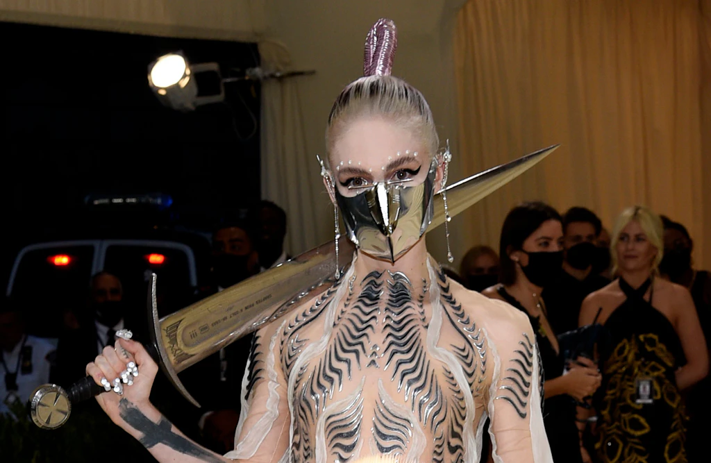 Warum will die Sängerin Grimes ihre Stimme fremden KI-Songs ausleihen?