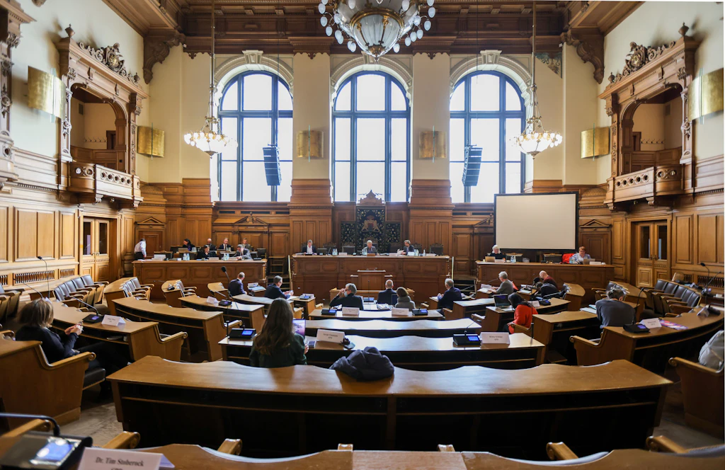 Cum-Ex-Skandal: „Teuflischer Plan ist aufgegangen“ - Steuerbehörde weiß nichts