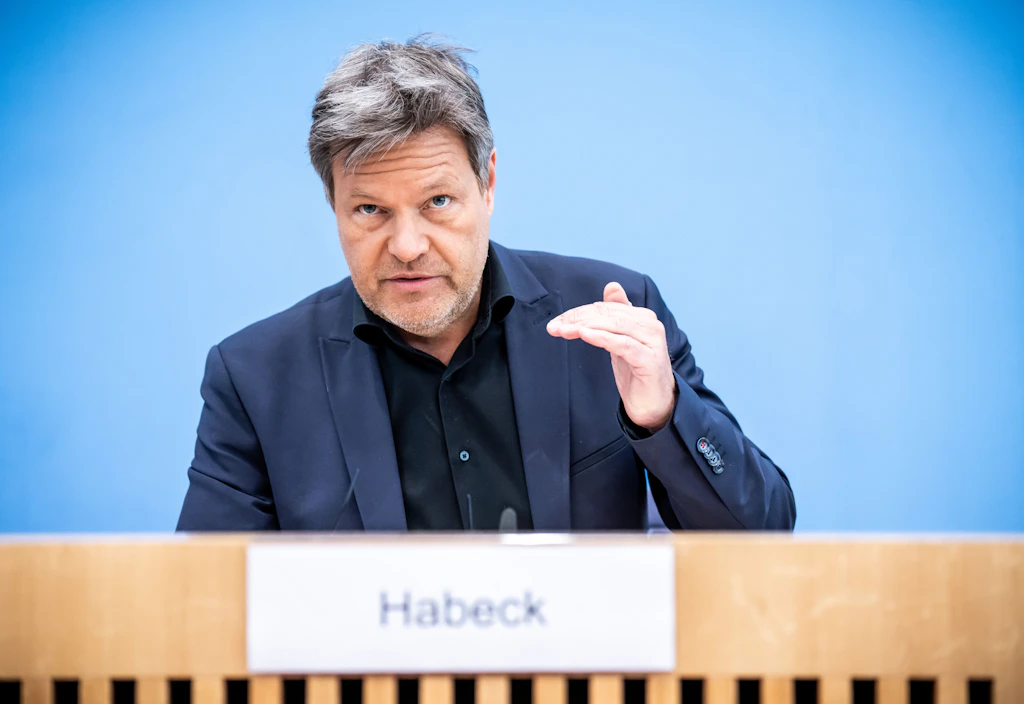 Habecks „Wärmewende“: Man stelle sich vor, die Chinesen hätten Viessmann gekauft