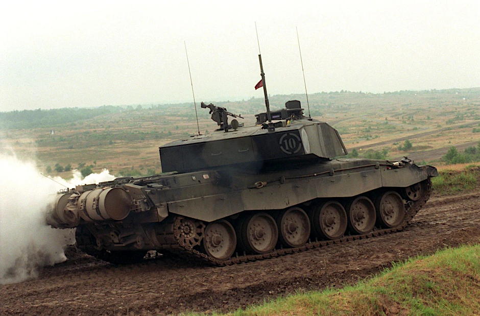 Der Kampfpanzer der britischen Streitkräfte vom Typ Challenger 2