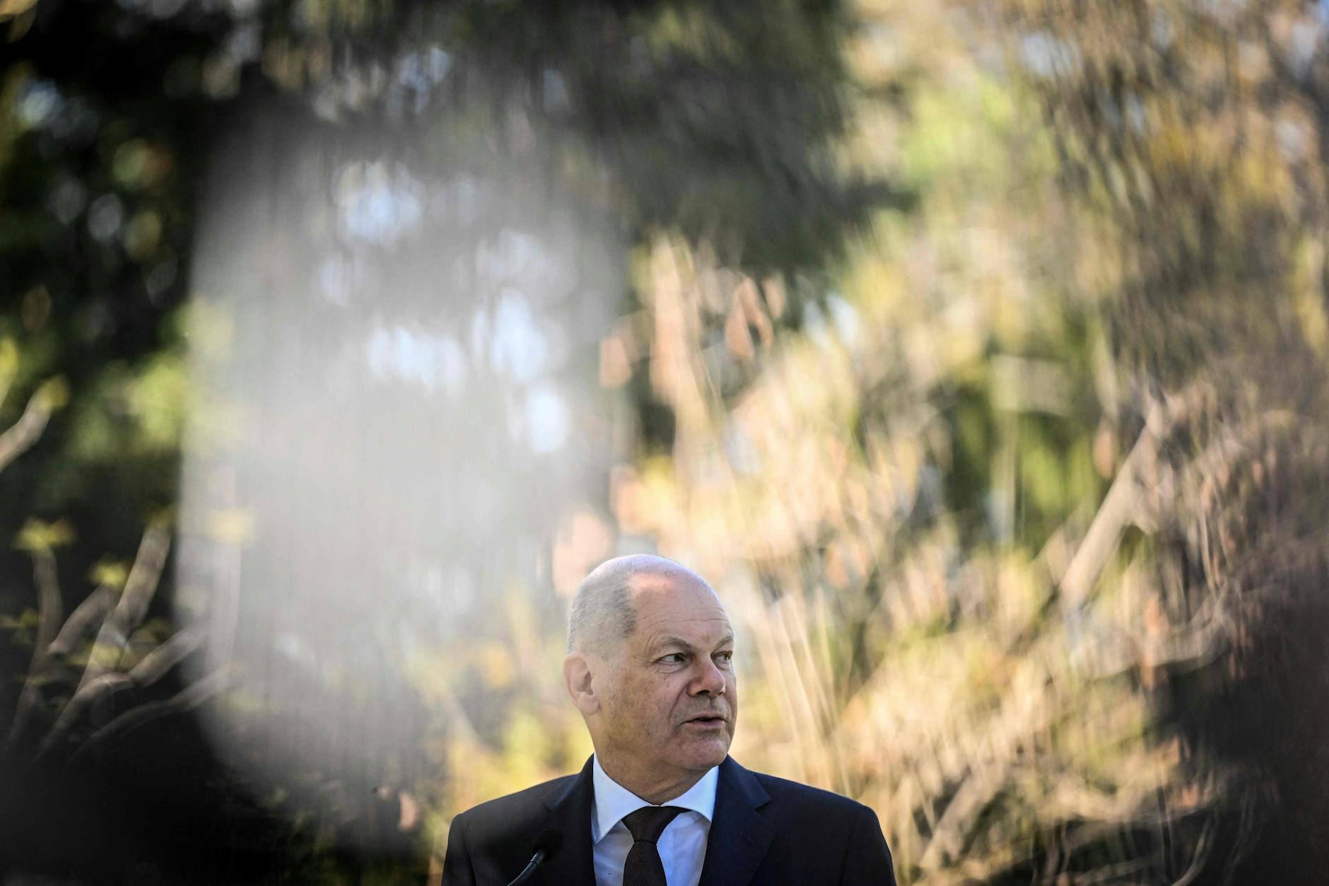 Bundeskanzler Olaf Scholz muss demnächst wieder unangenehme Fragen beantworten.