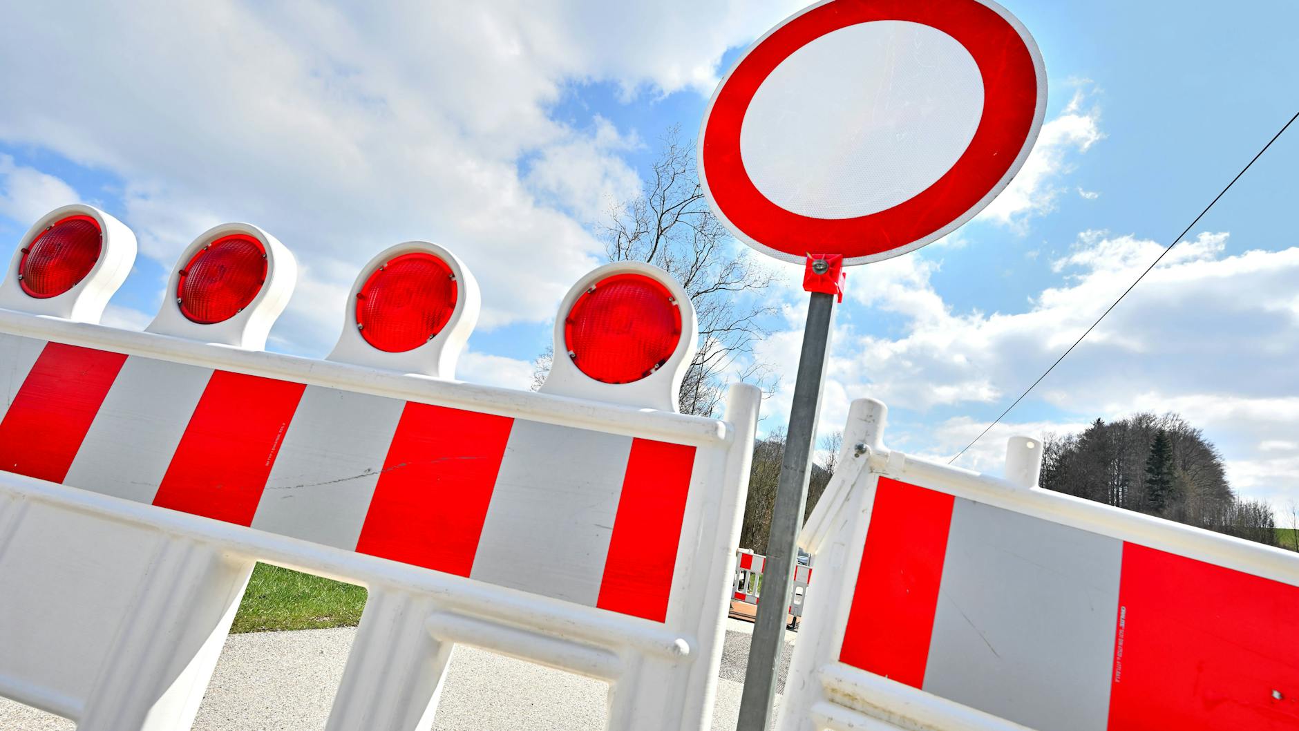 Die nächste Baustelle, die nächste Straßensperrung: In Köpenick wird die Parrisiusstraße voll gesperrt.