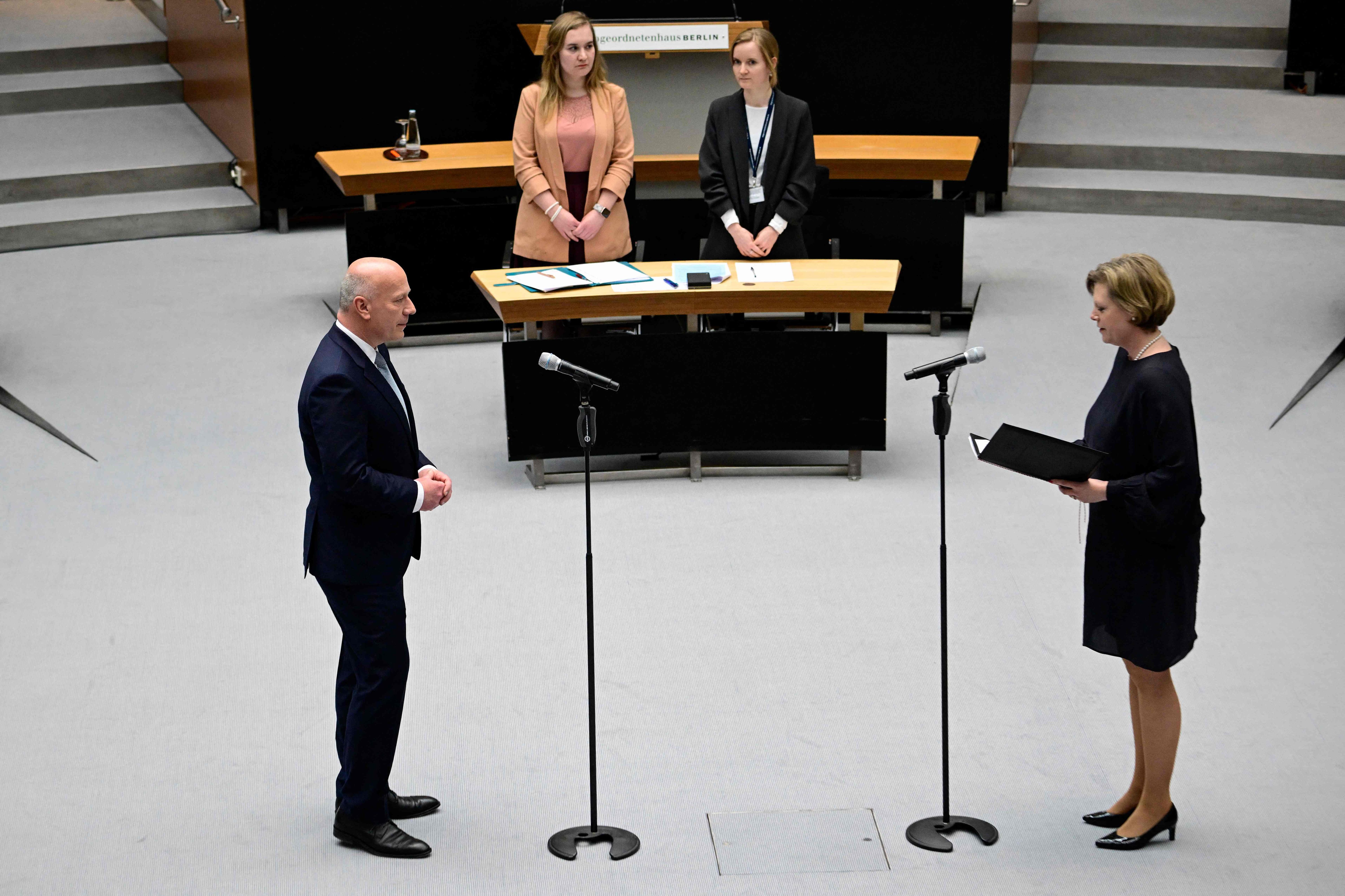 Image - Zweimal durchgefallen, dann doch gewählt: Kai Wegner (CDU) ist neuer Regierender Bürgermeister