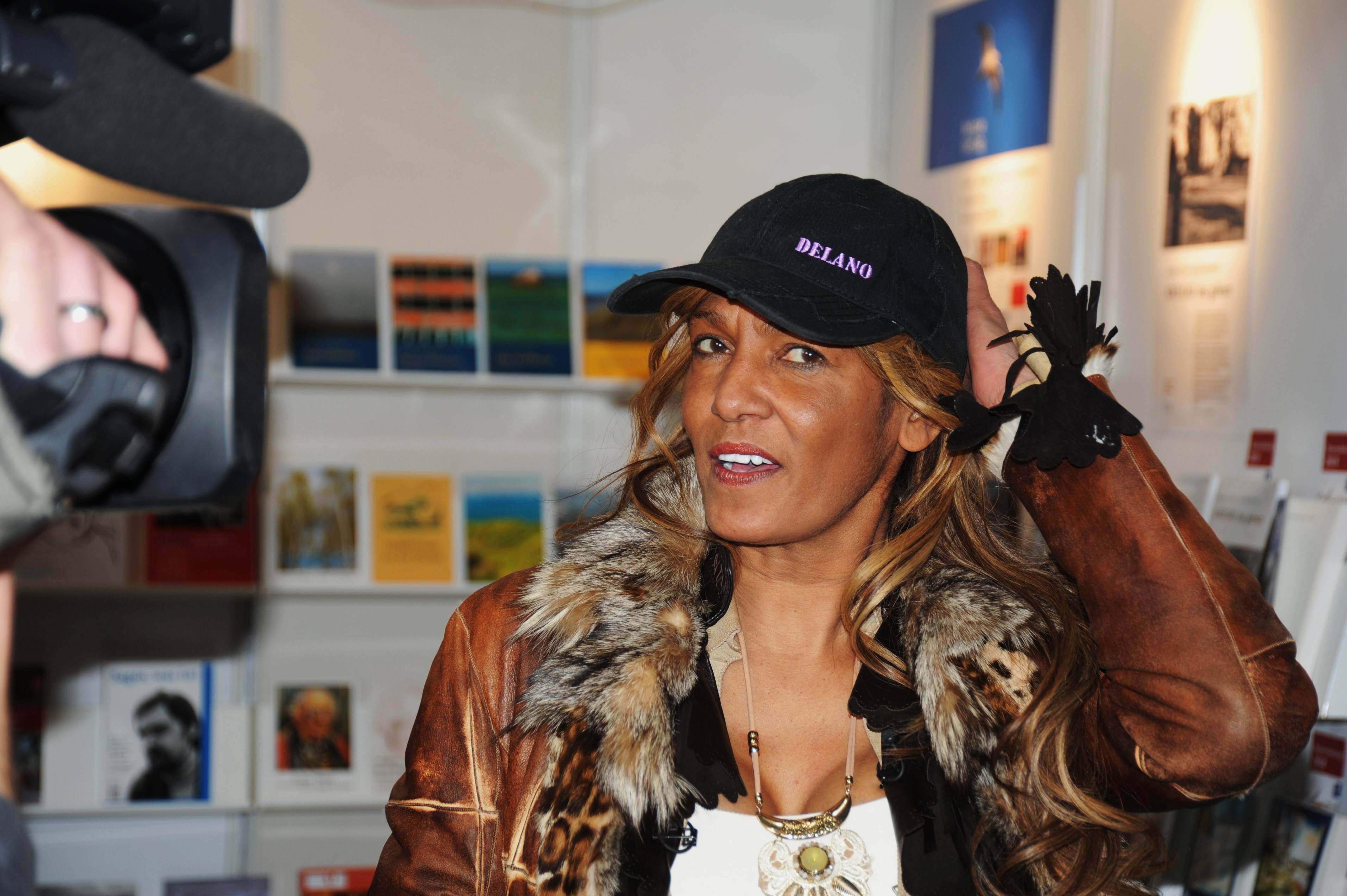 Image - Umzugspläne bei Nadja Abd el Farrag: DIESER Mann hilft ihr aus der Krise