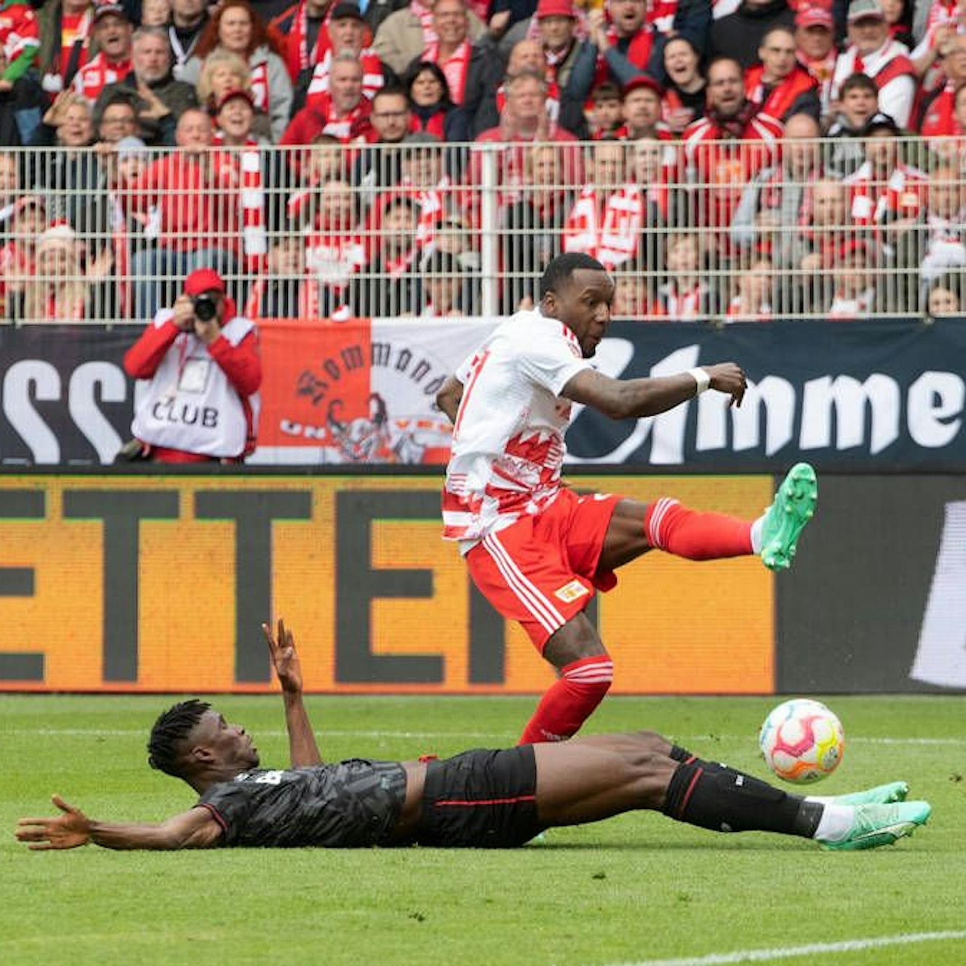 Starke Unioner sind gegen Bayer dem Sieg ganz nah – nur ein Glücksmoment fehlt