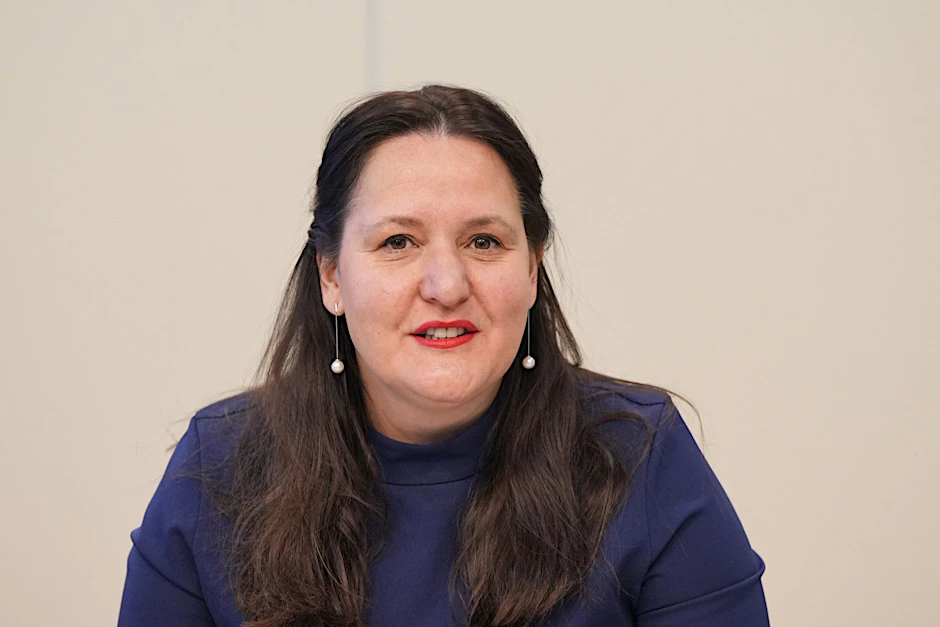 ARCHIV - Manja Schüle (SPD), Brandenburger Ministerin für Wissenschaft, Forschung und Kultur, spricht.  