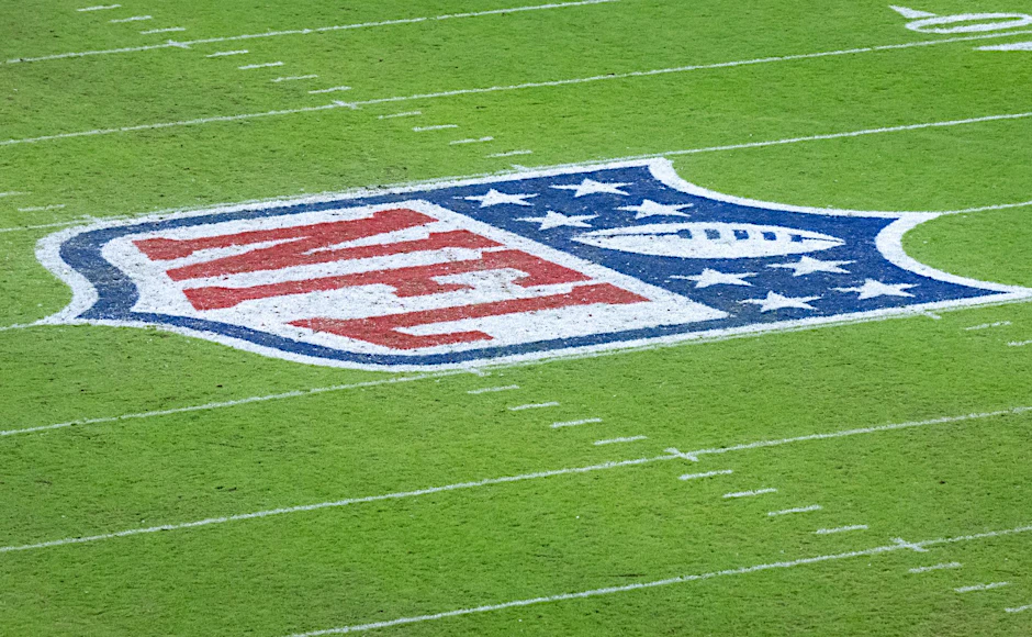 ARCHIV - Die NFL hat fünf Spieler wegen Verstößen gegen die Glücksspielrichtlinie der Liga gesperrt.  