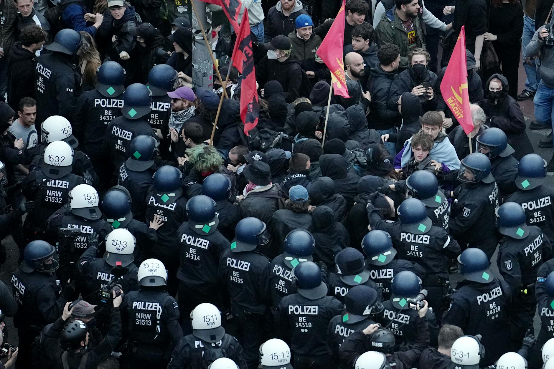 Es wurde am Kotti und der Adalbertstraße eng.