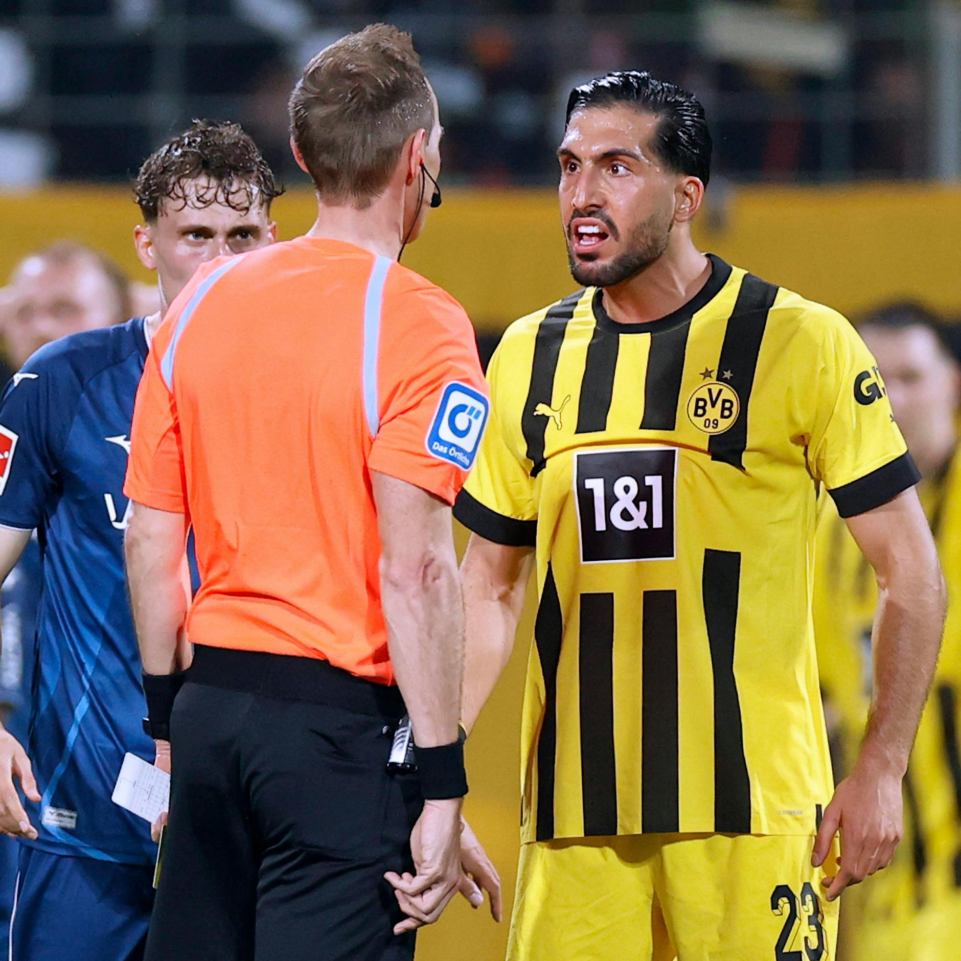 DFB-Chaos sorgt für VAR-Wut: Schiri aus Bayern verpfeift BVB!